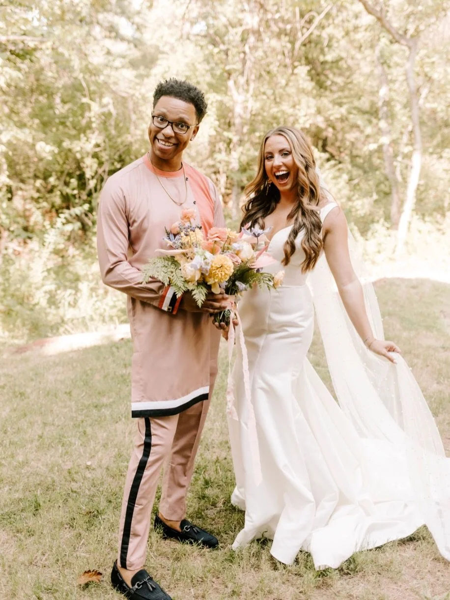 Happy 5th anniversary Malyn &amp; Michael!🩷 We love you two and hope you have a day full of fun celebrating this milestone!

📸 @juliana_rose_