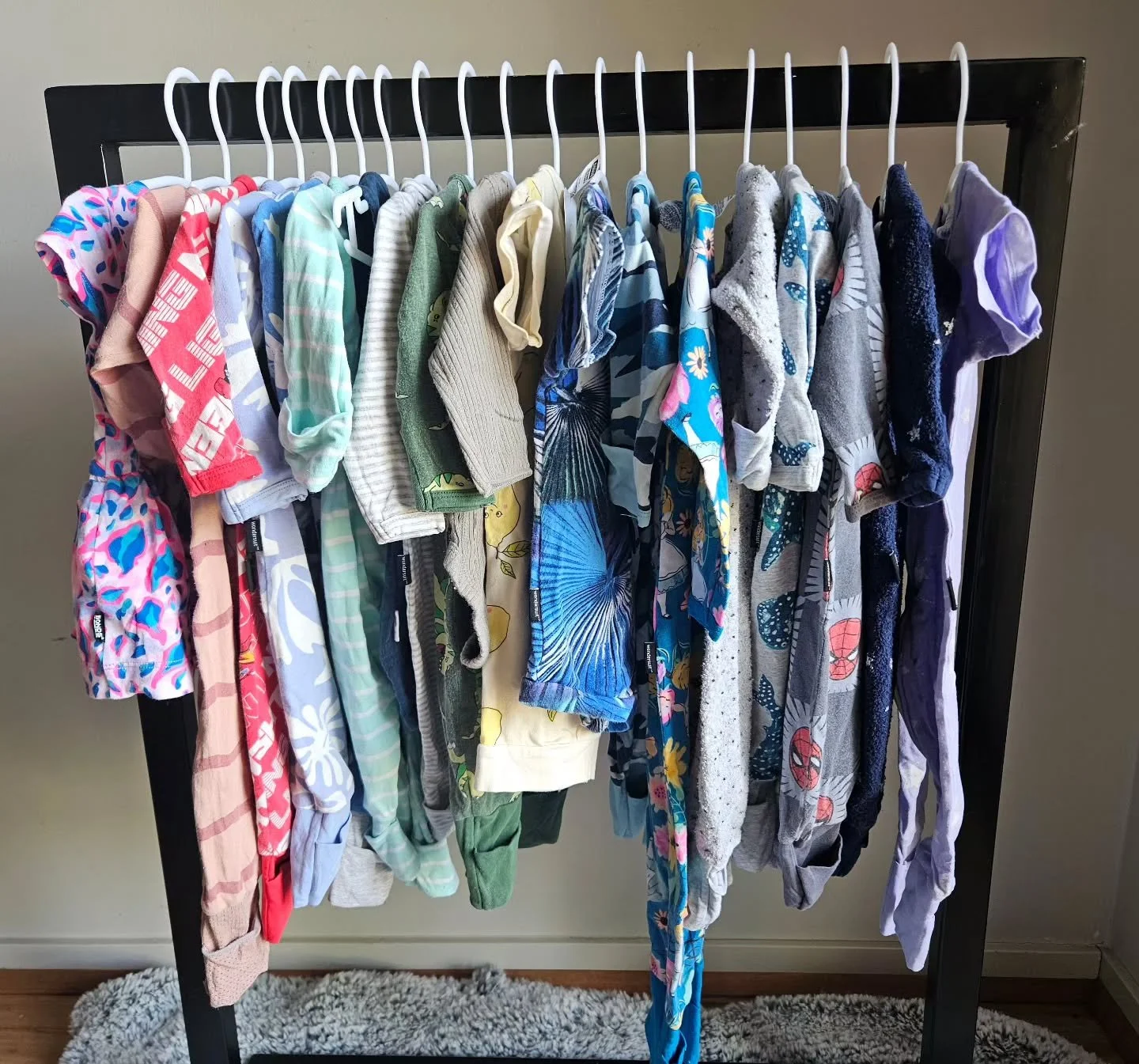 Who else is a sucker for bonds suits?! (Guilty 🙋&zwj;♀️)

Here is just some of the bonds items dropping in our store.

We already have TWO markets booked in and we are so excited!

#sustainableshopping #shopsmall #shoplocal #PreLovedClothing #prelov