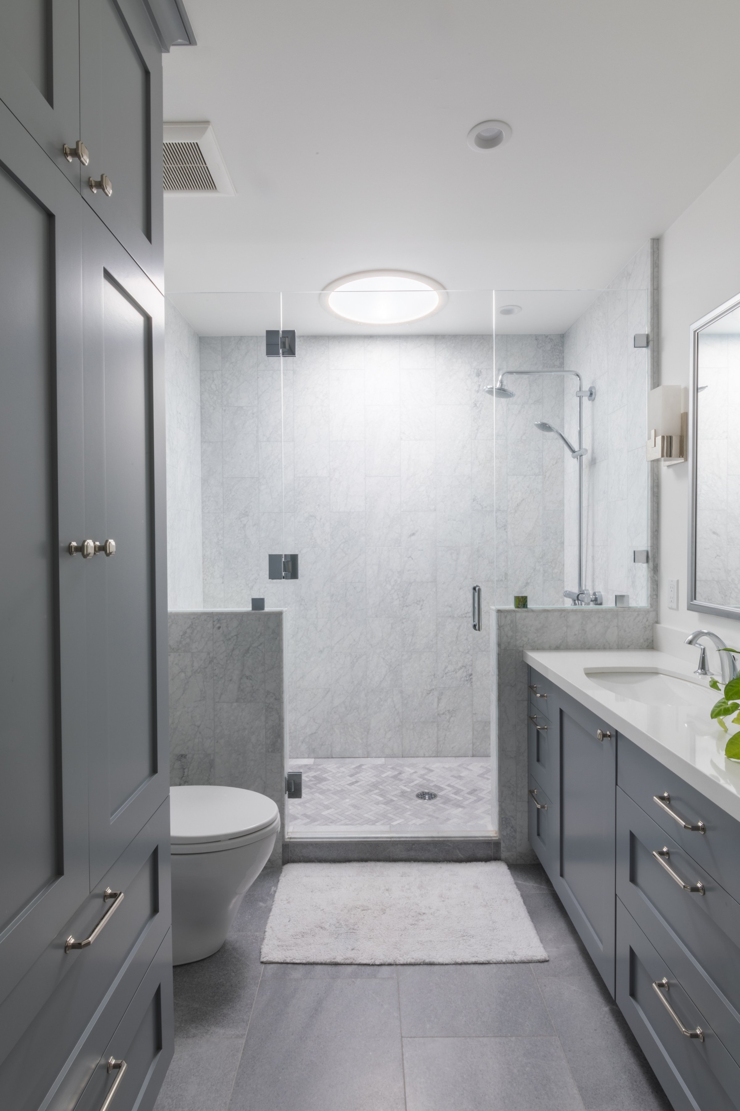 25th Avenue, Central Richmond District — Bathrooms