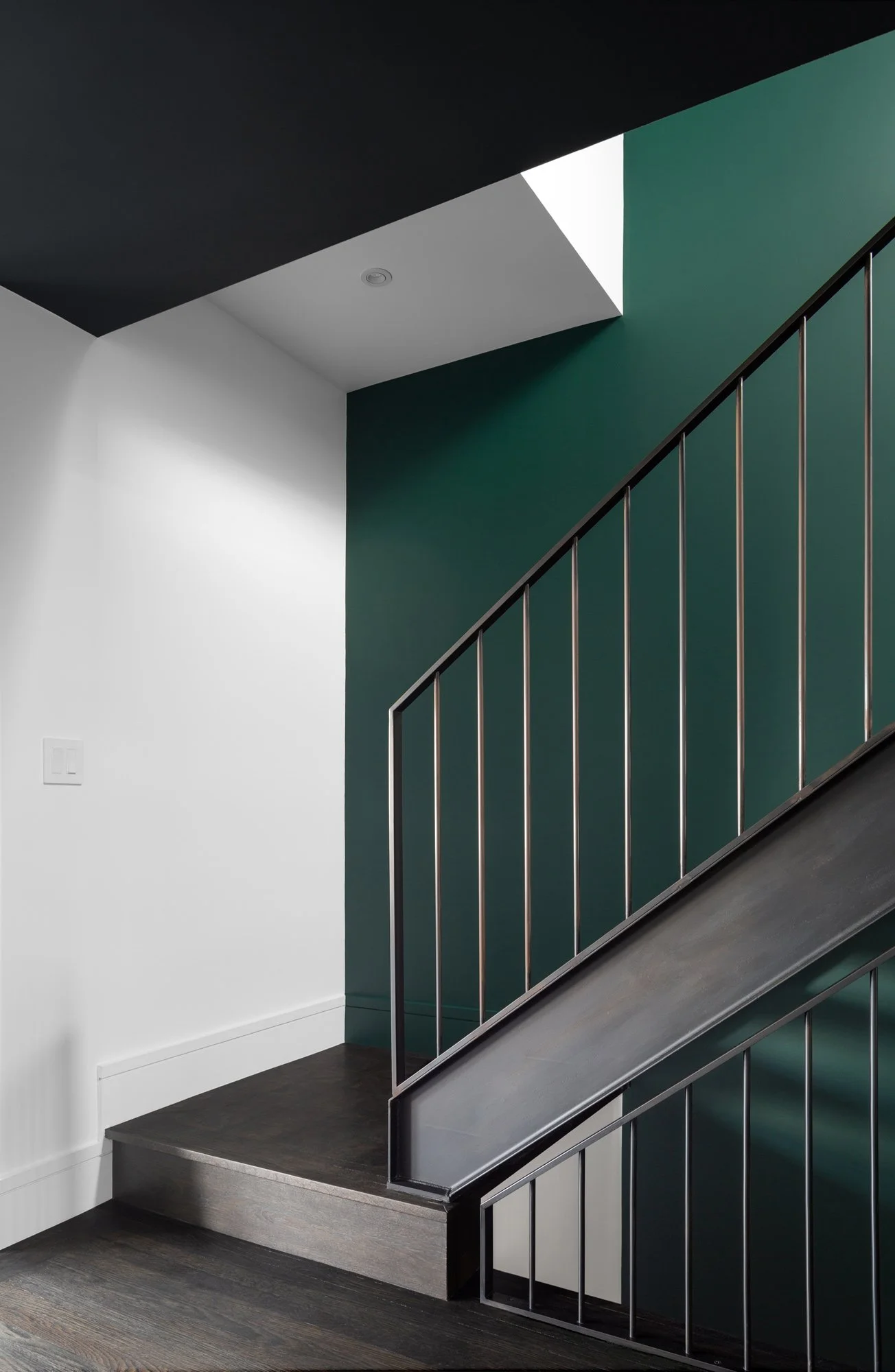 Stair-landing-and-Ceiling_Vertical_WEB.jpg