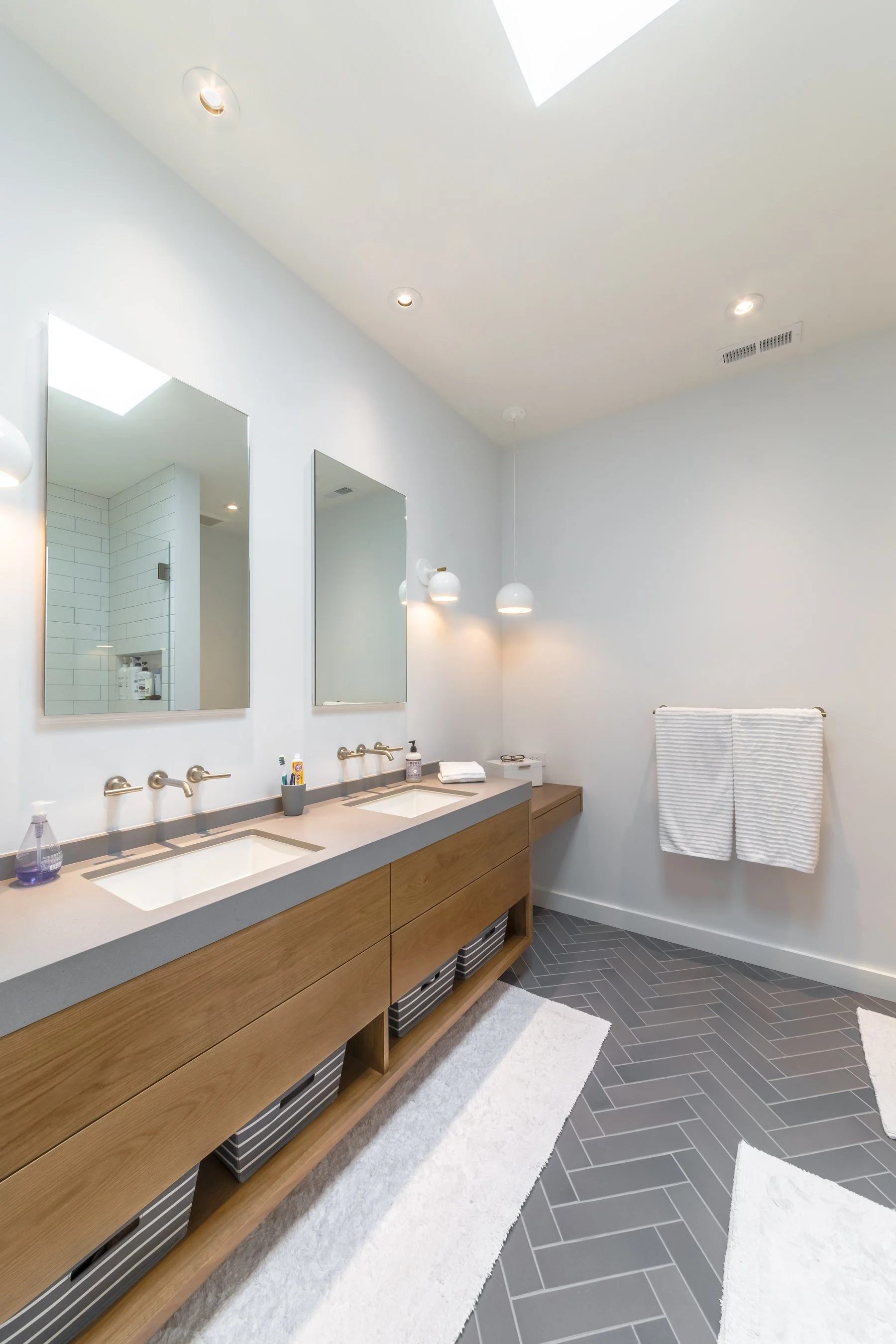 NBC_62510thAve_bathroom_A-10.jpg
