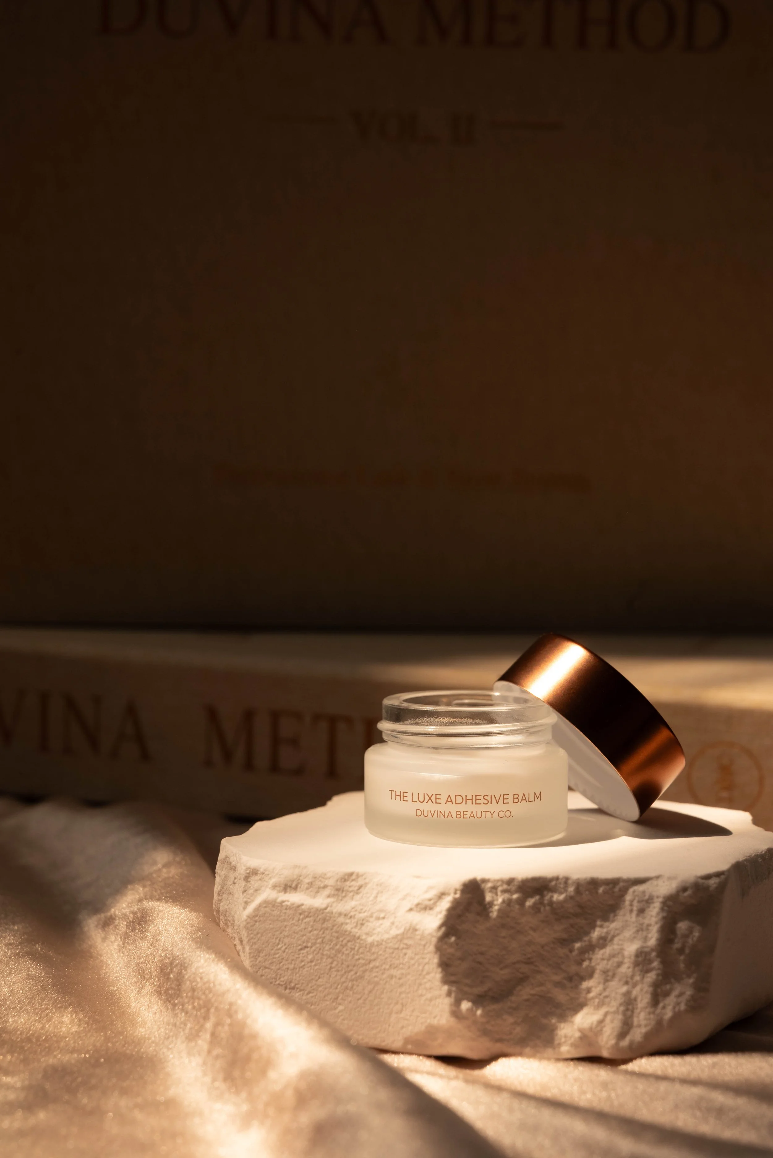 THE LUXE ADHESIVE BALM