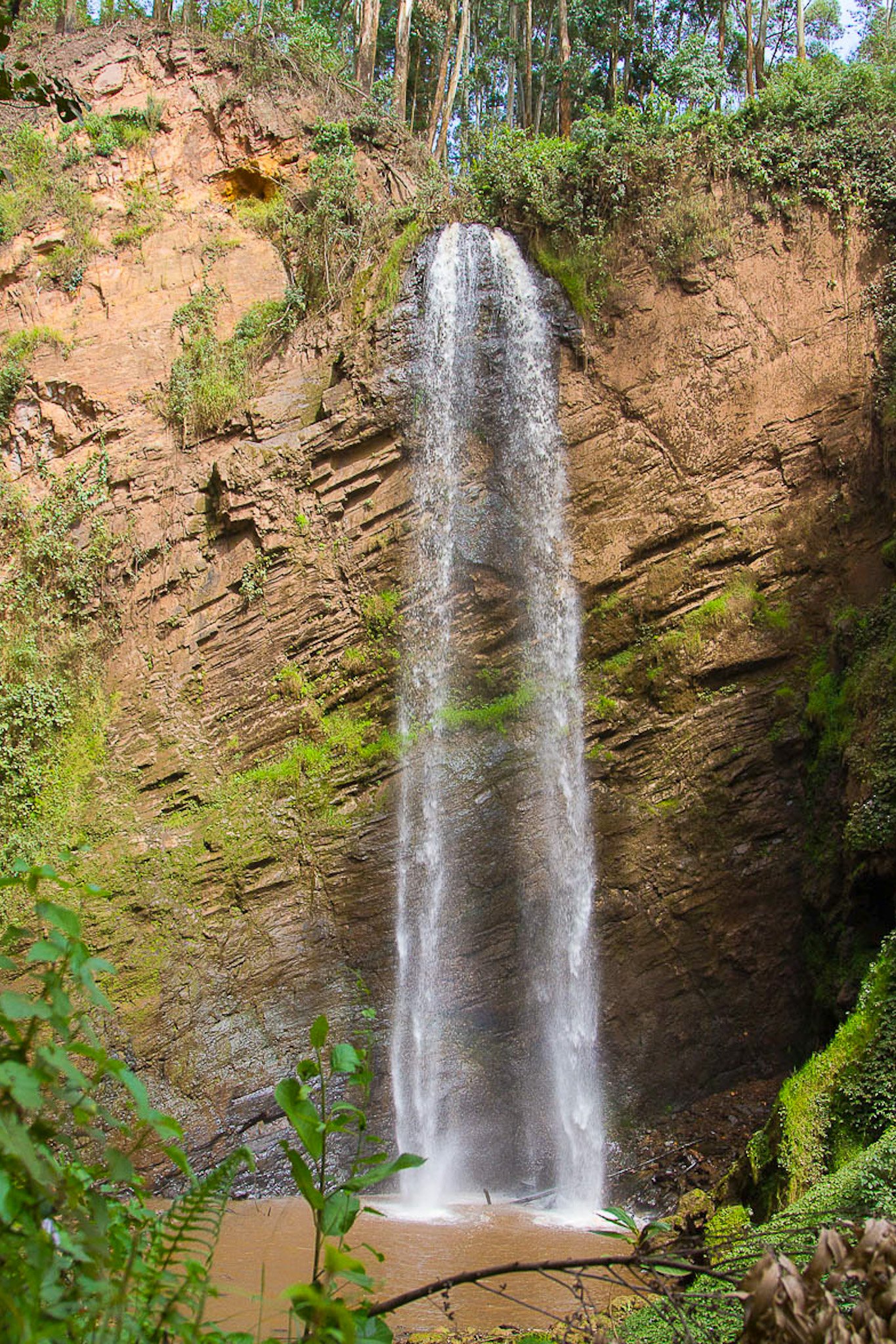 Kisiizi falls.jpg