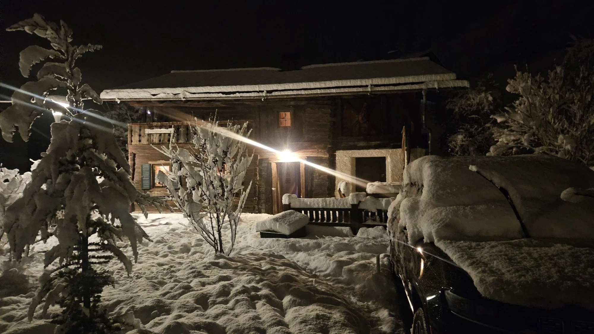 Frontansicht vom Bergler  im Winter