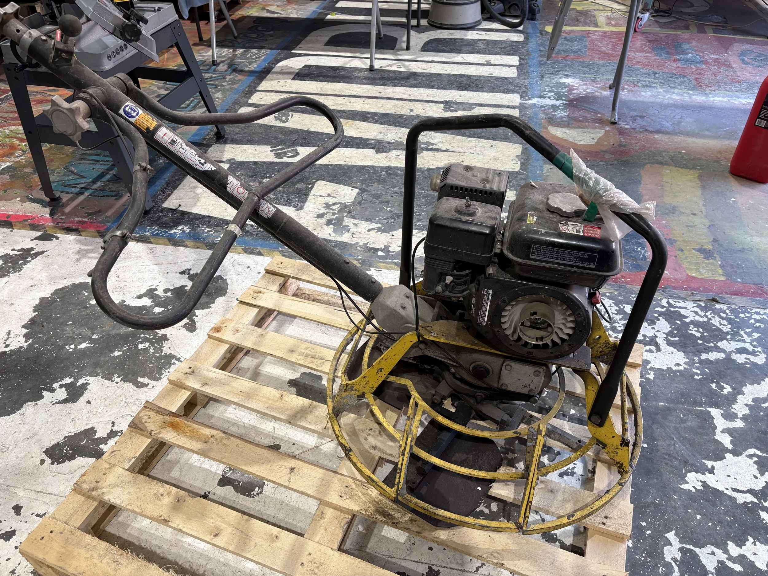 Concrete Helicopter Trowel - Project Missing Pieces