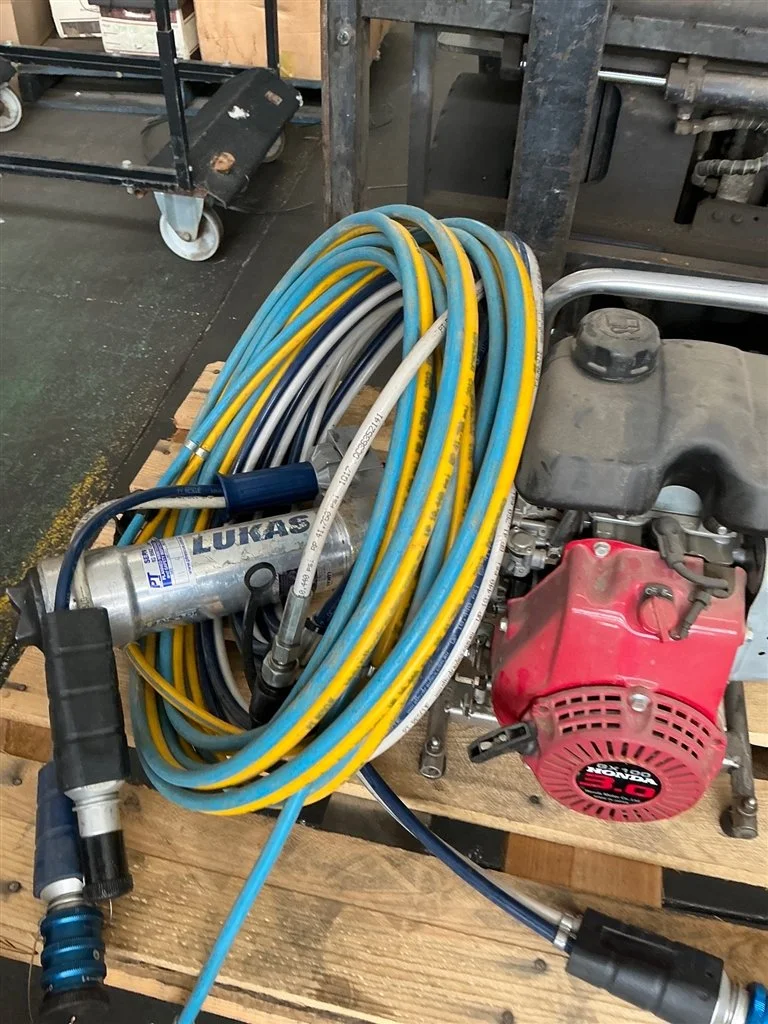 Honda 3 HP Hydraulic Power Pack with Hoses and Hyd. RAM