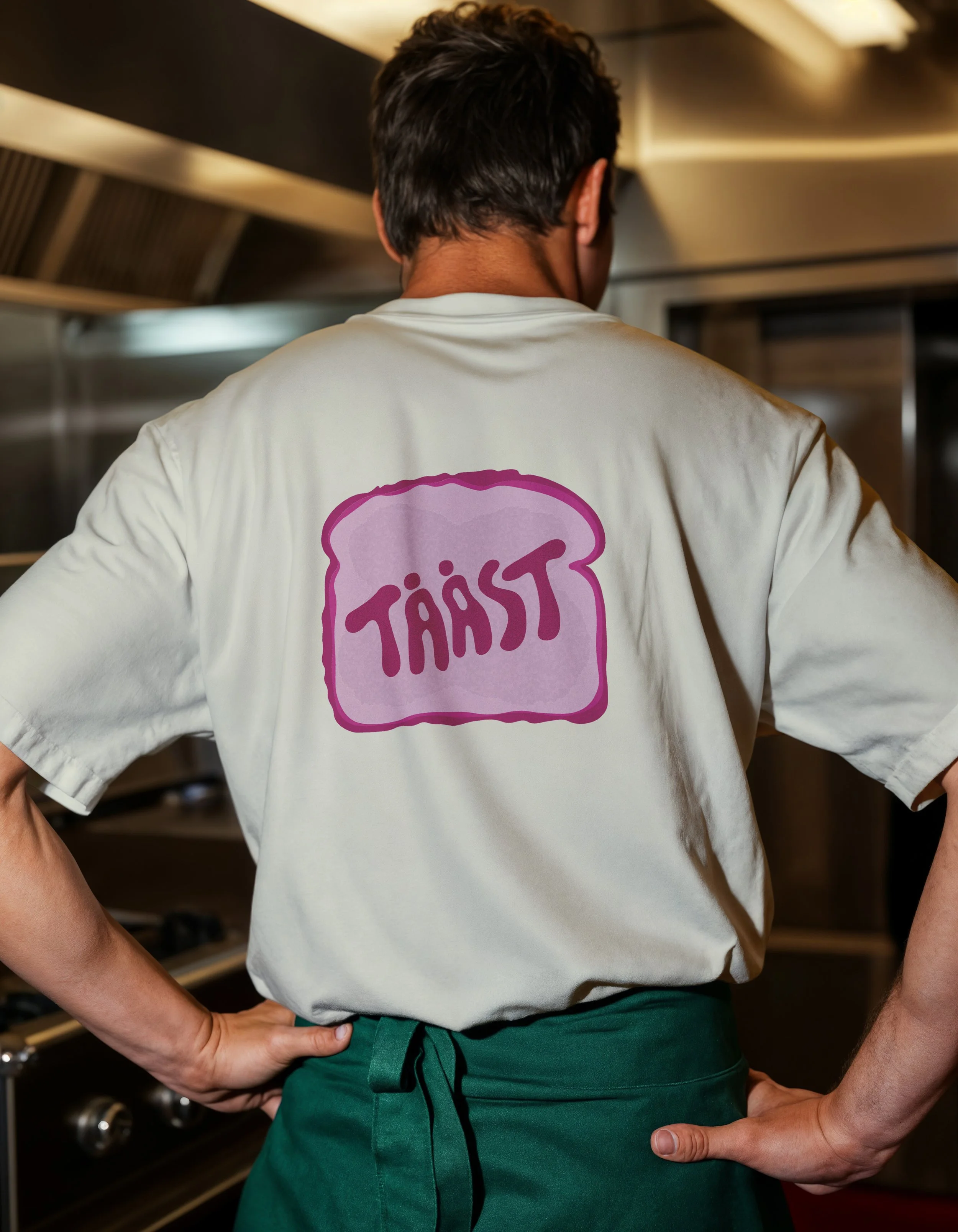 TÅÅST-RosaTshirt.jpg