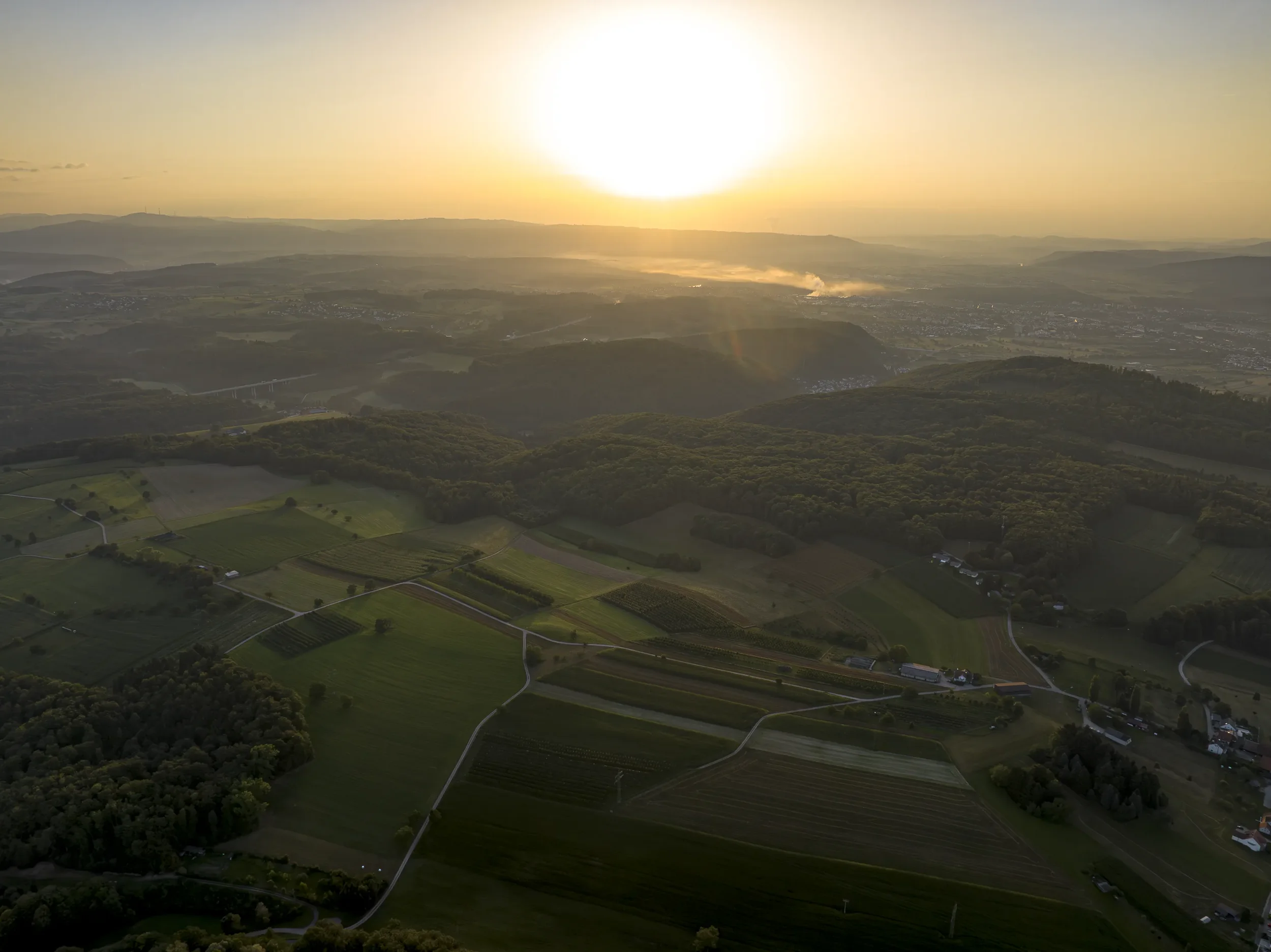 Drohnenfoto, Sicht von Bettingen, St. Chrischona