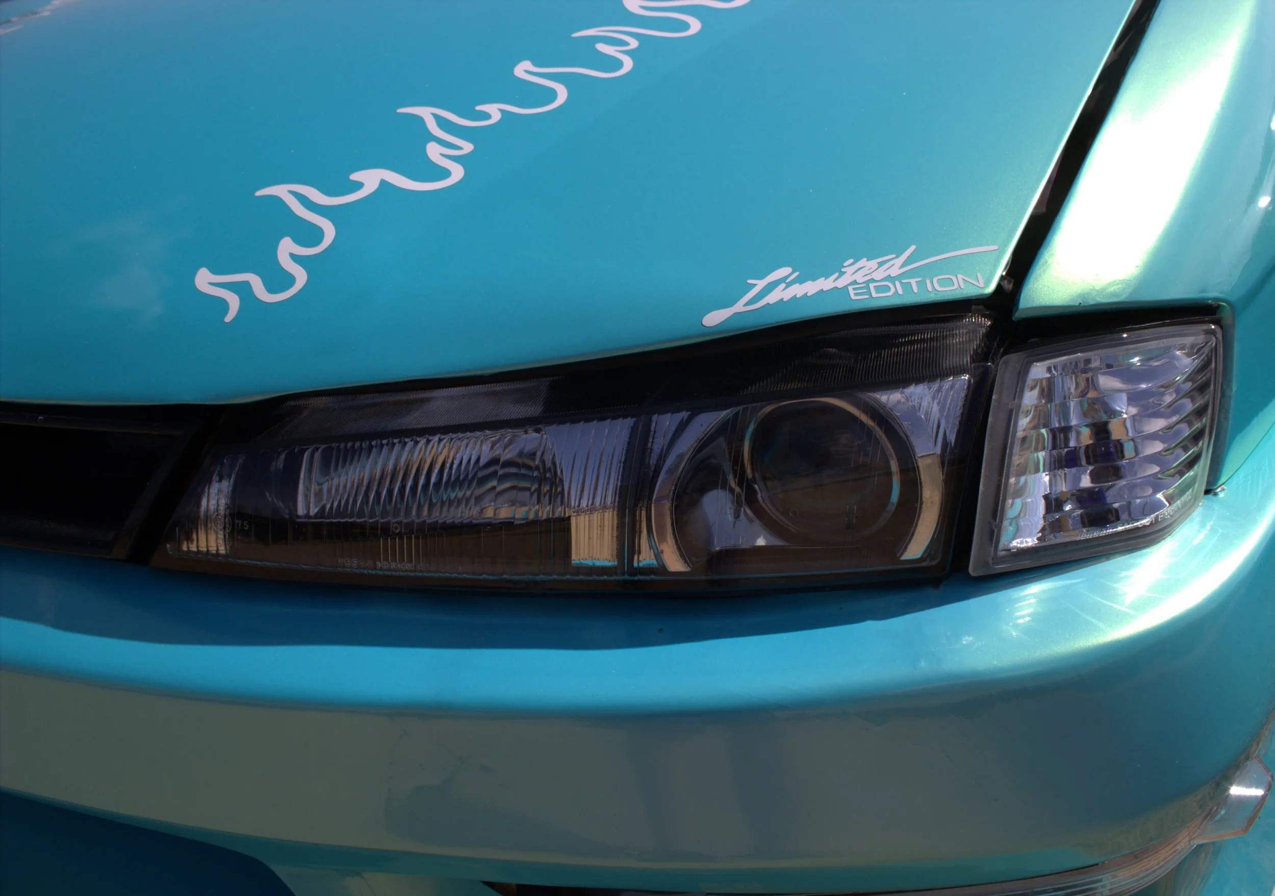 headlight.jpg