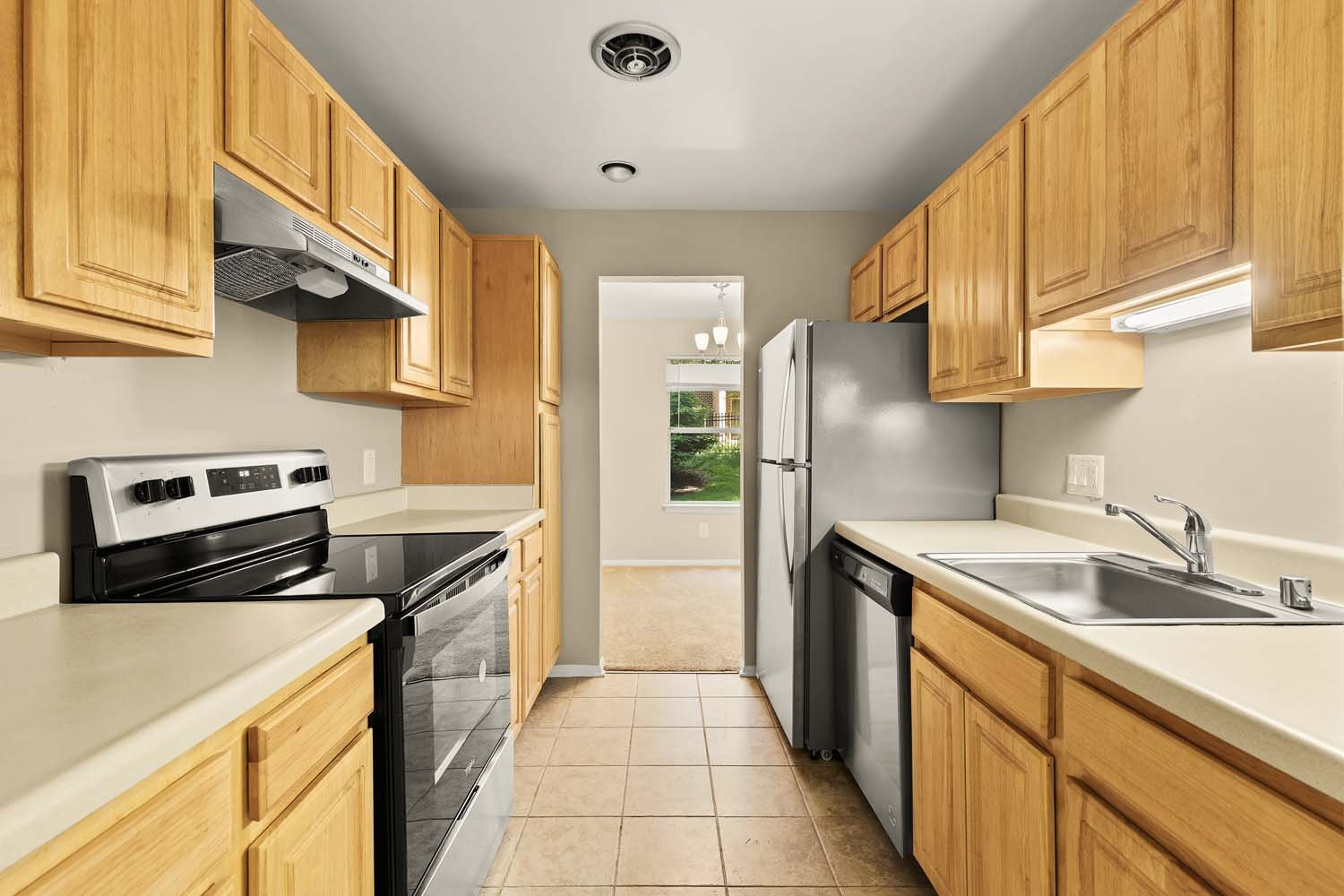 7909 Coriander Dr 103-0015.jpg