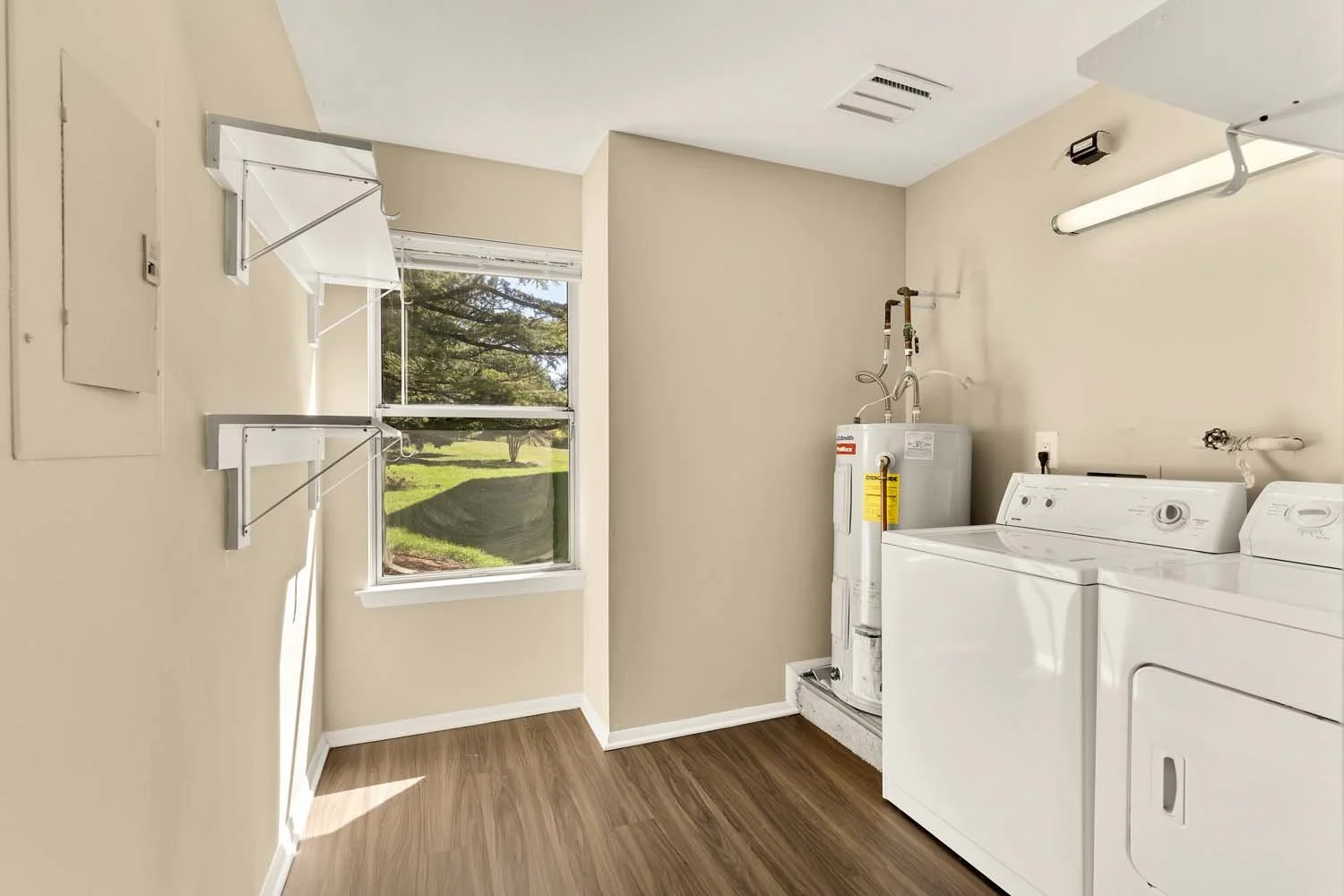 7909 Coriander Dr 103-0022.jpg
