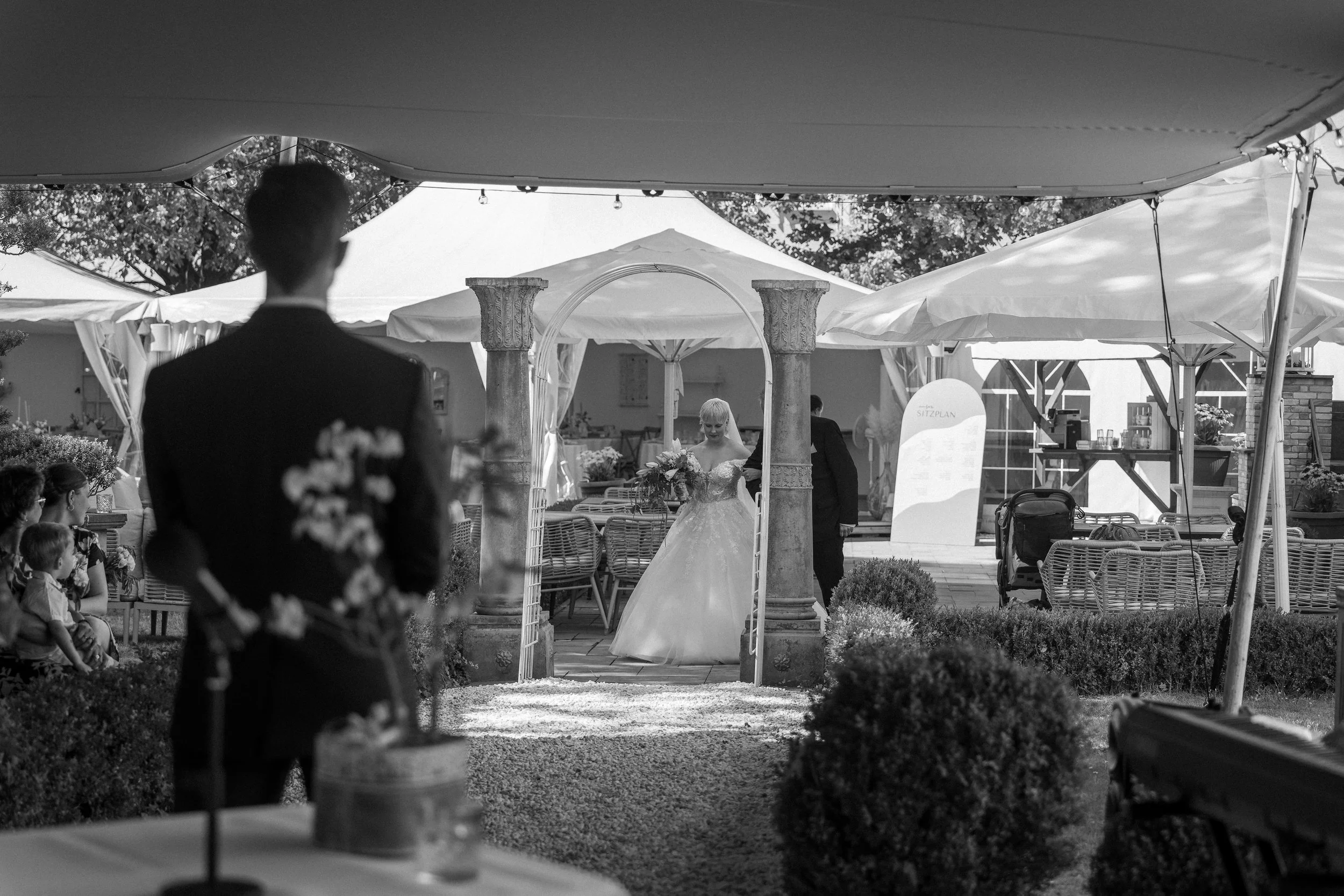 11-07-26 Wedding-422.jpg