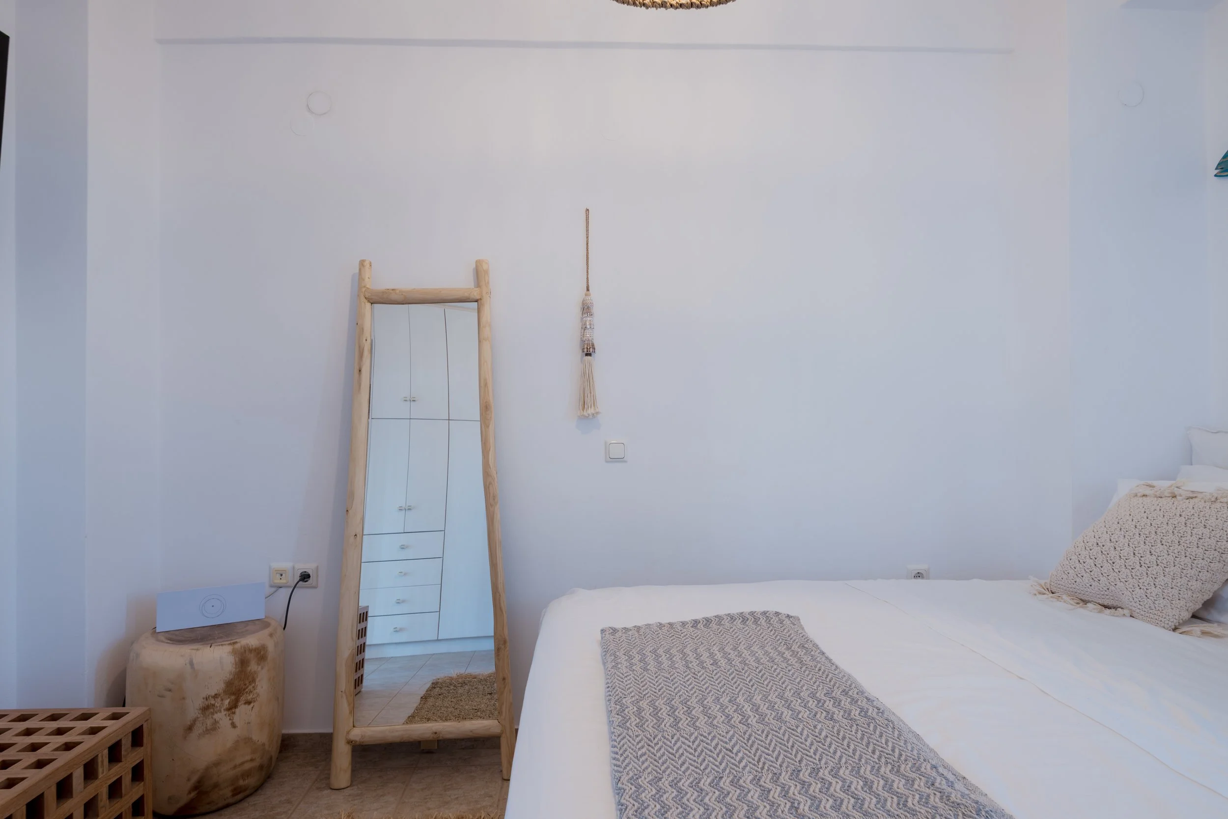 Theologis Home Naousa -5.jpg