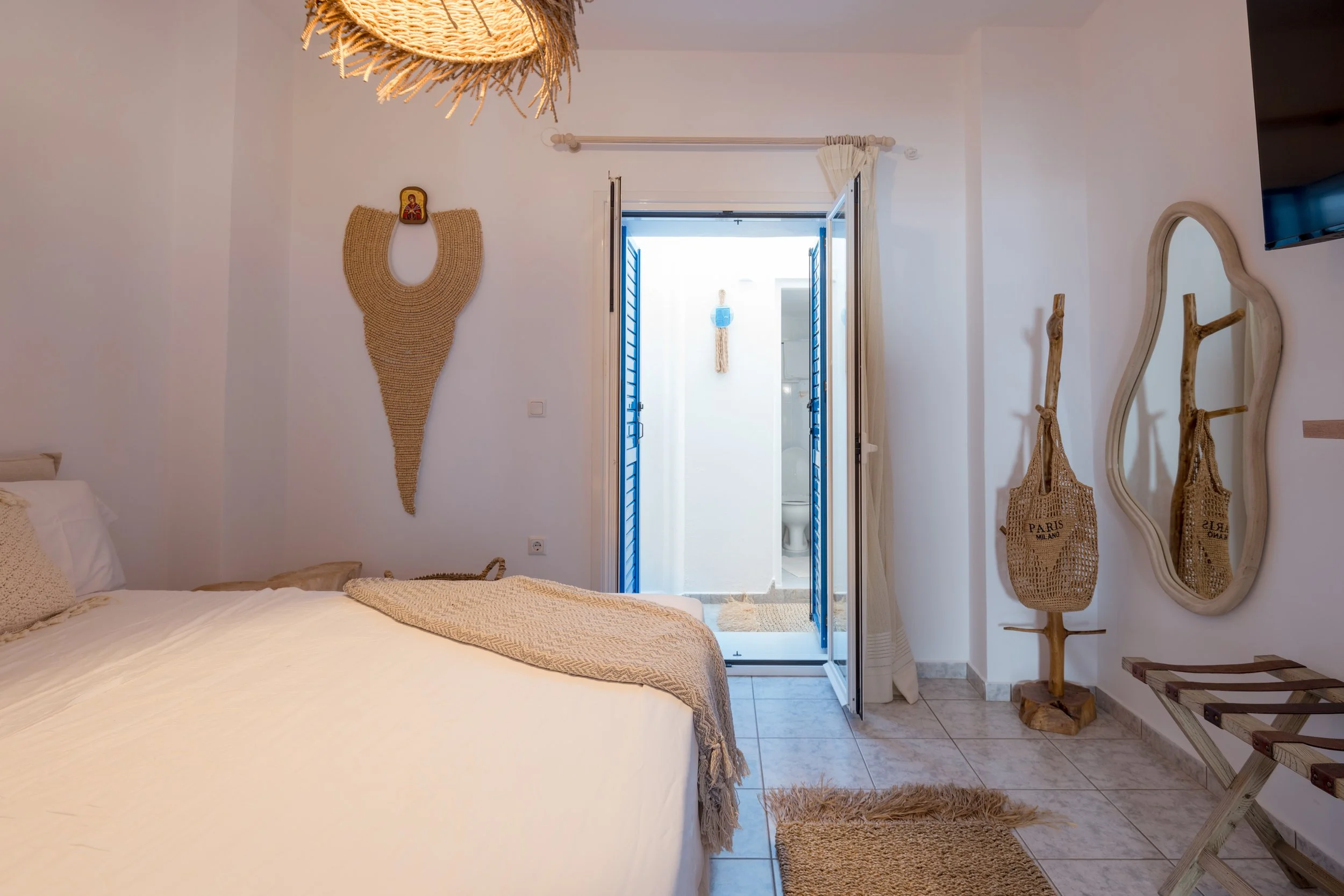 Theologis Home Naousa -32.jpg