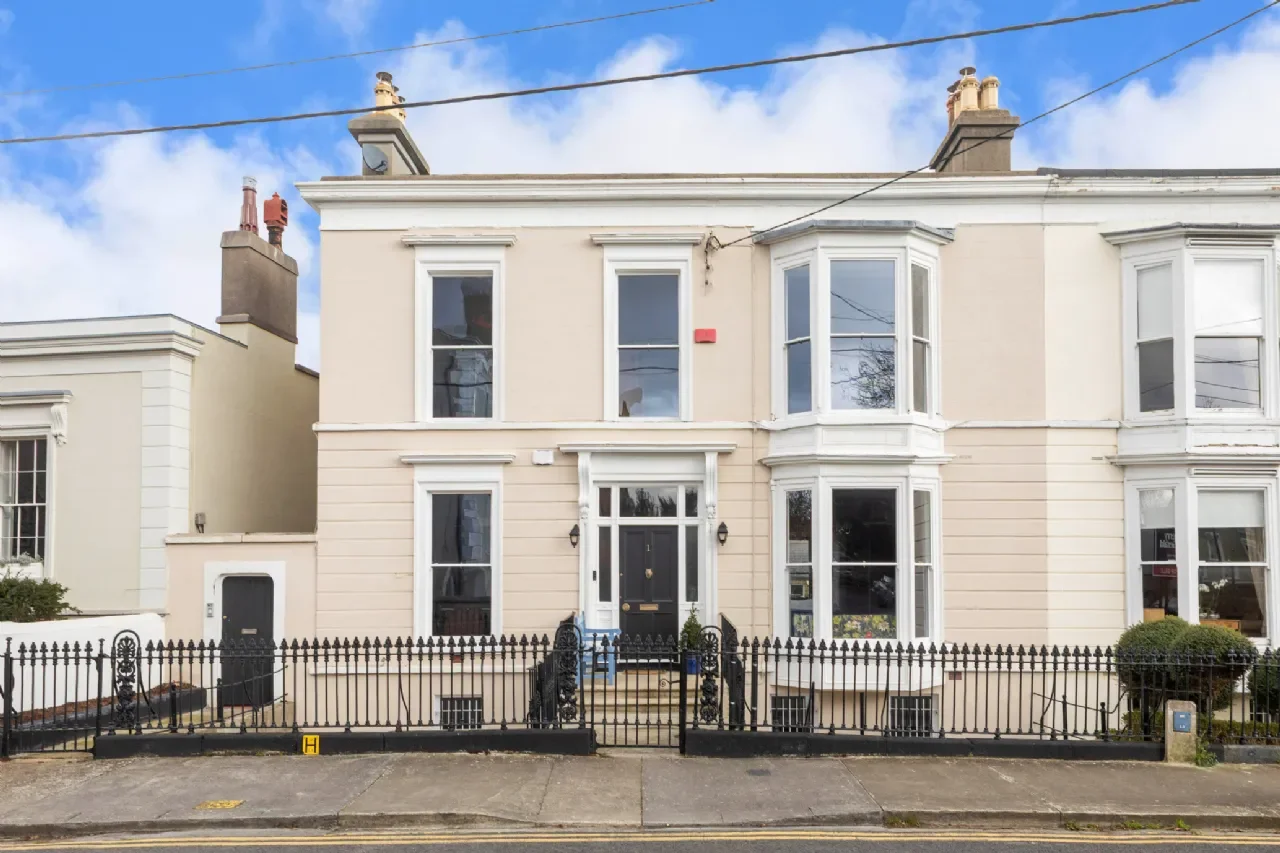 1 Belgrave Sq.webp