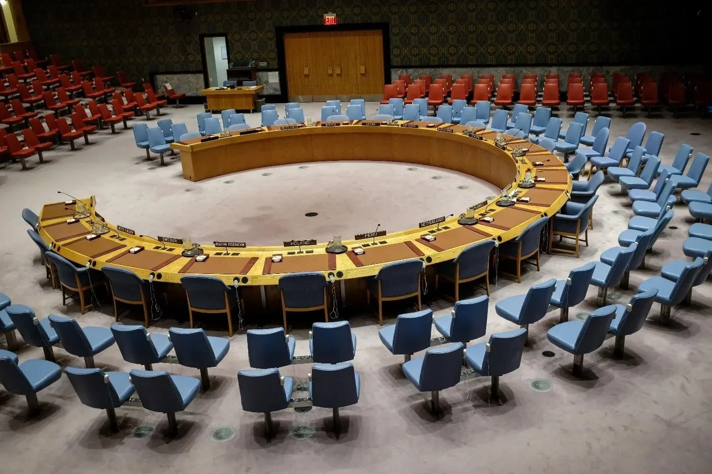 THE U.S. RETREAT FROM THE UNITED NATIONS: AUTHORITARIAN ABSURDITY