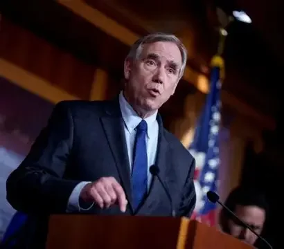 Jeff Merkley (OR)