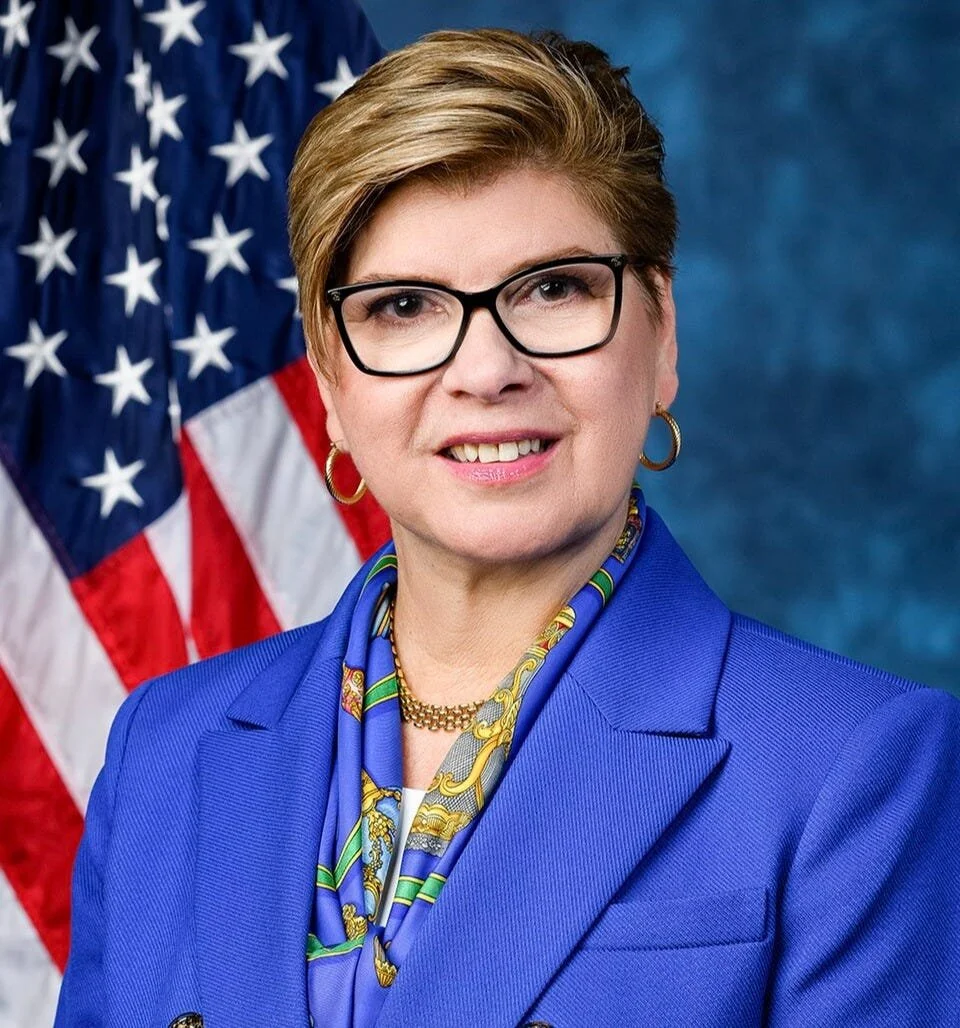 Nellie Pou (NJ-09)