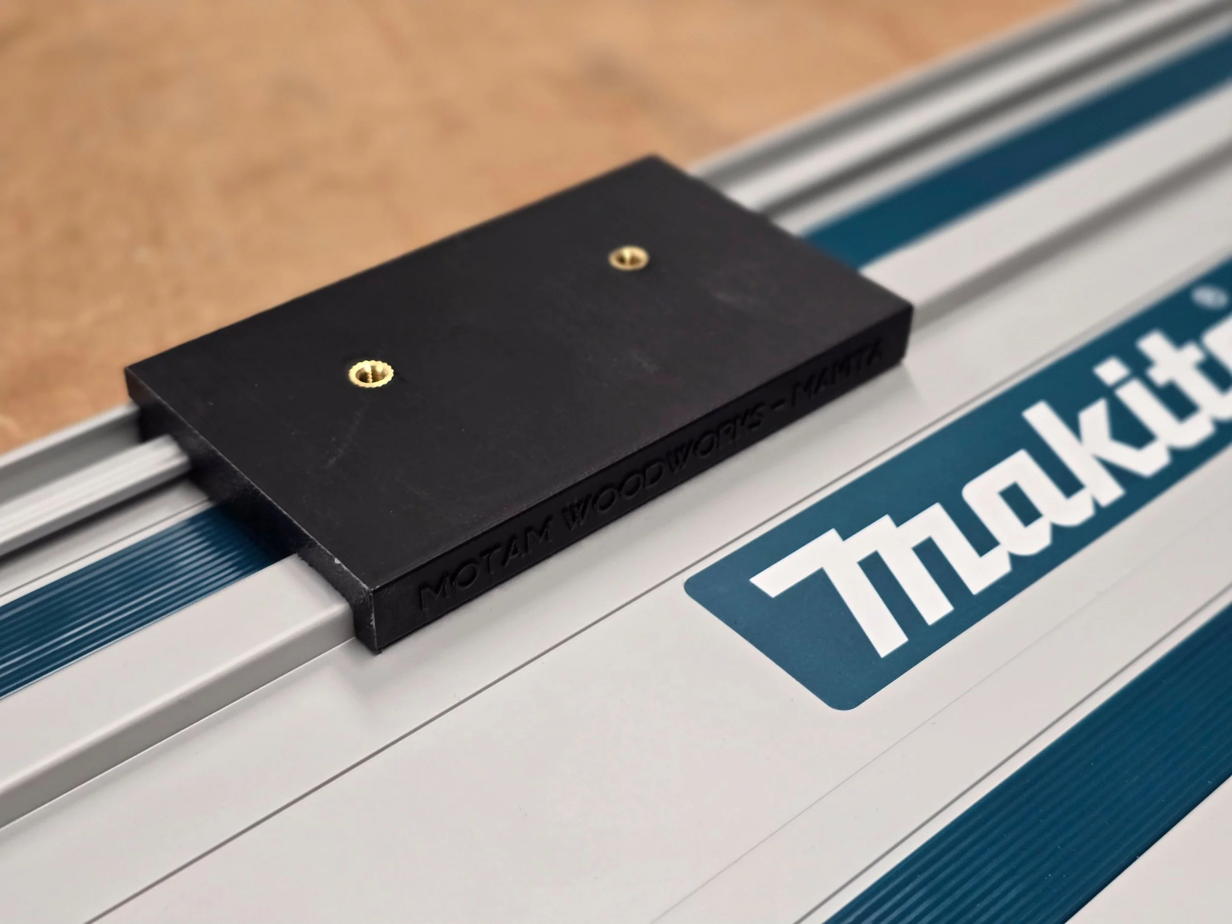 Motam Woodworks Makita rail adaptor fitted onto a Makita guide rail