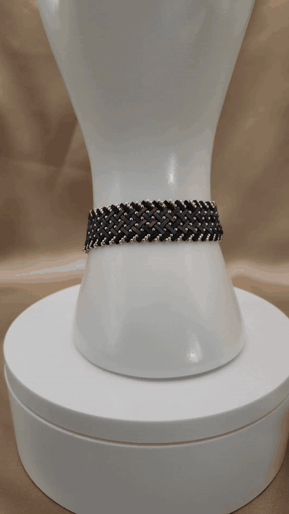 bracelet_squarespace.gif