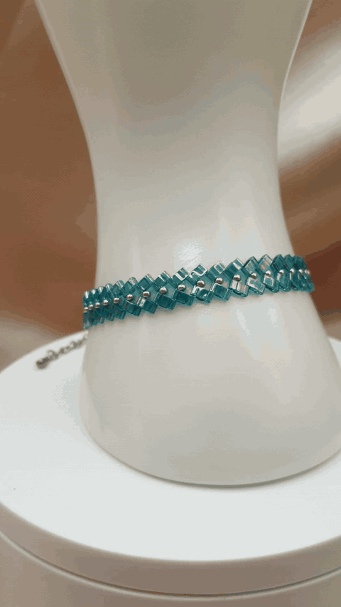 20261002_073814_squarespace.gif