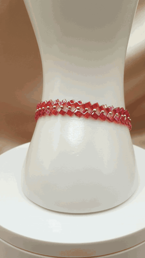 20261002_073615_squarespace.gif