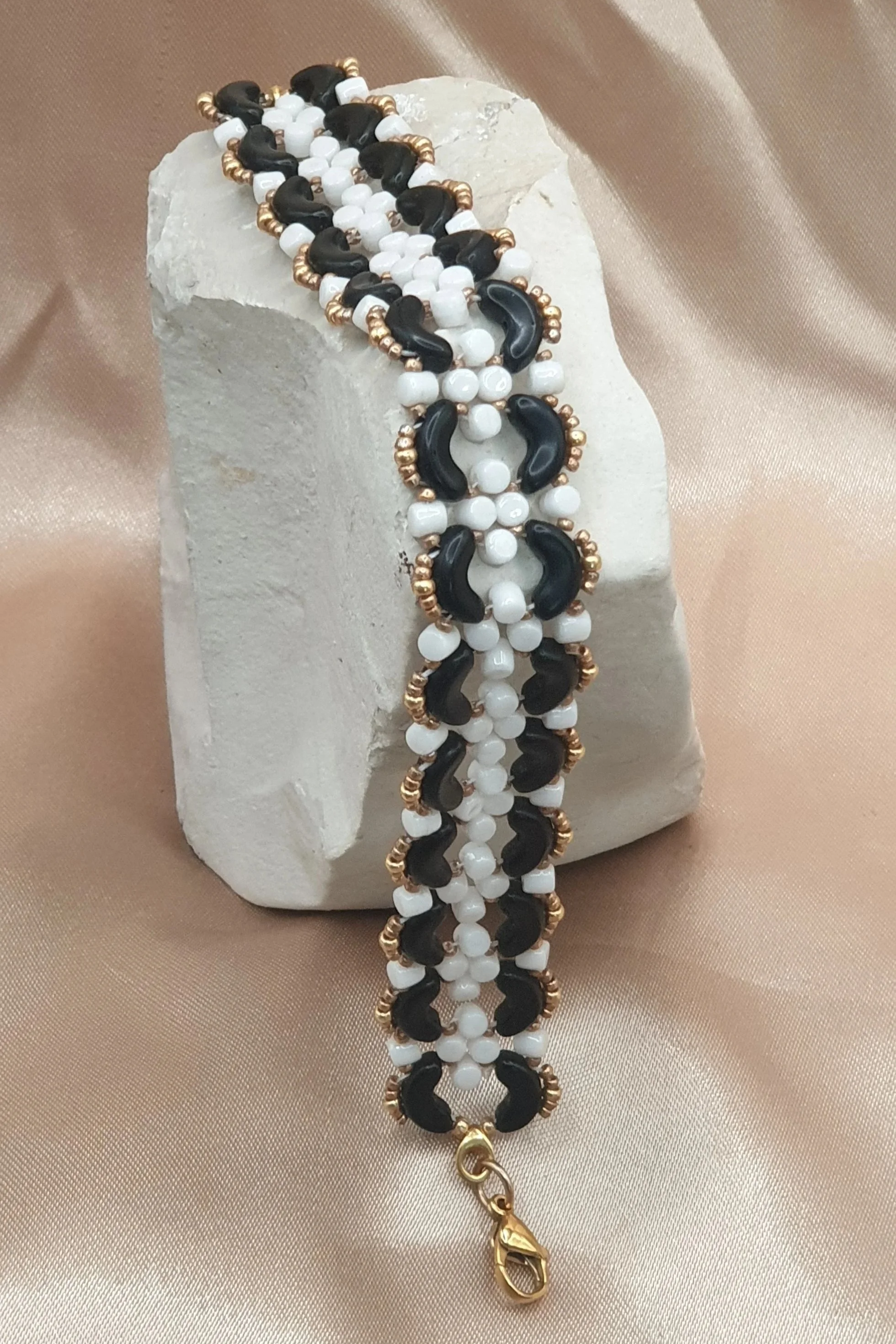 Bracelet Puca noir et blanc