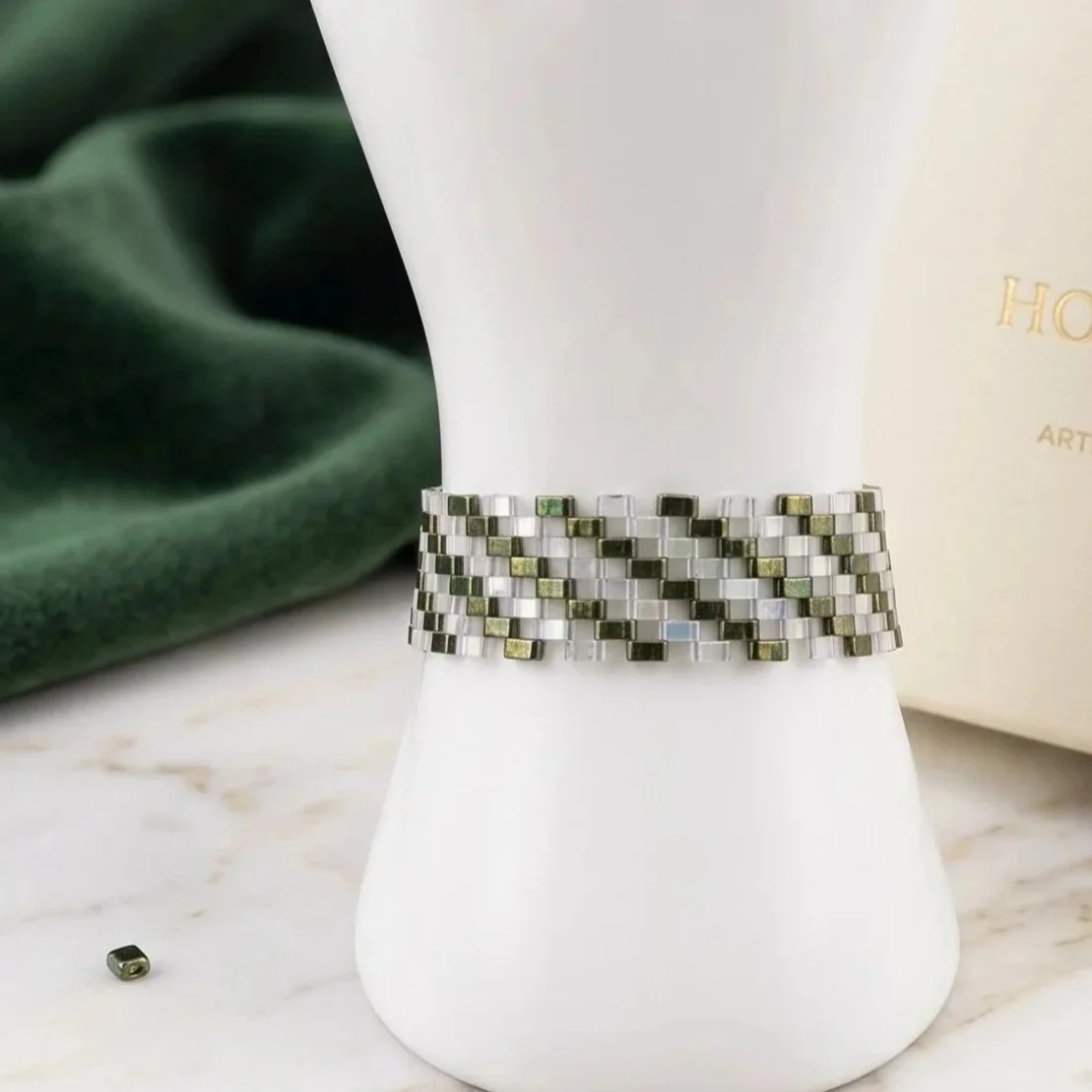 Bracelet Reflets d’Olive – Miyuki Half Tila