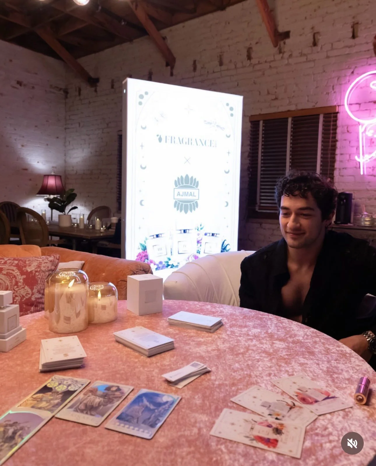 Still thinking about the @ajmalperfumeus x @fragrancenet  event last week, where I spent the evening reading tarot and kept finding my own work in the story of the house.
Ajmal didn&rsquo;t start with a perfumer. It started in 1951 with a rice farmer