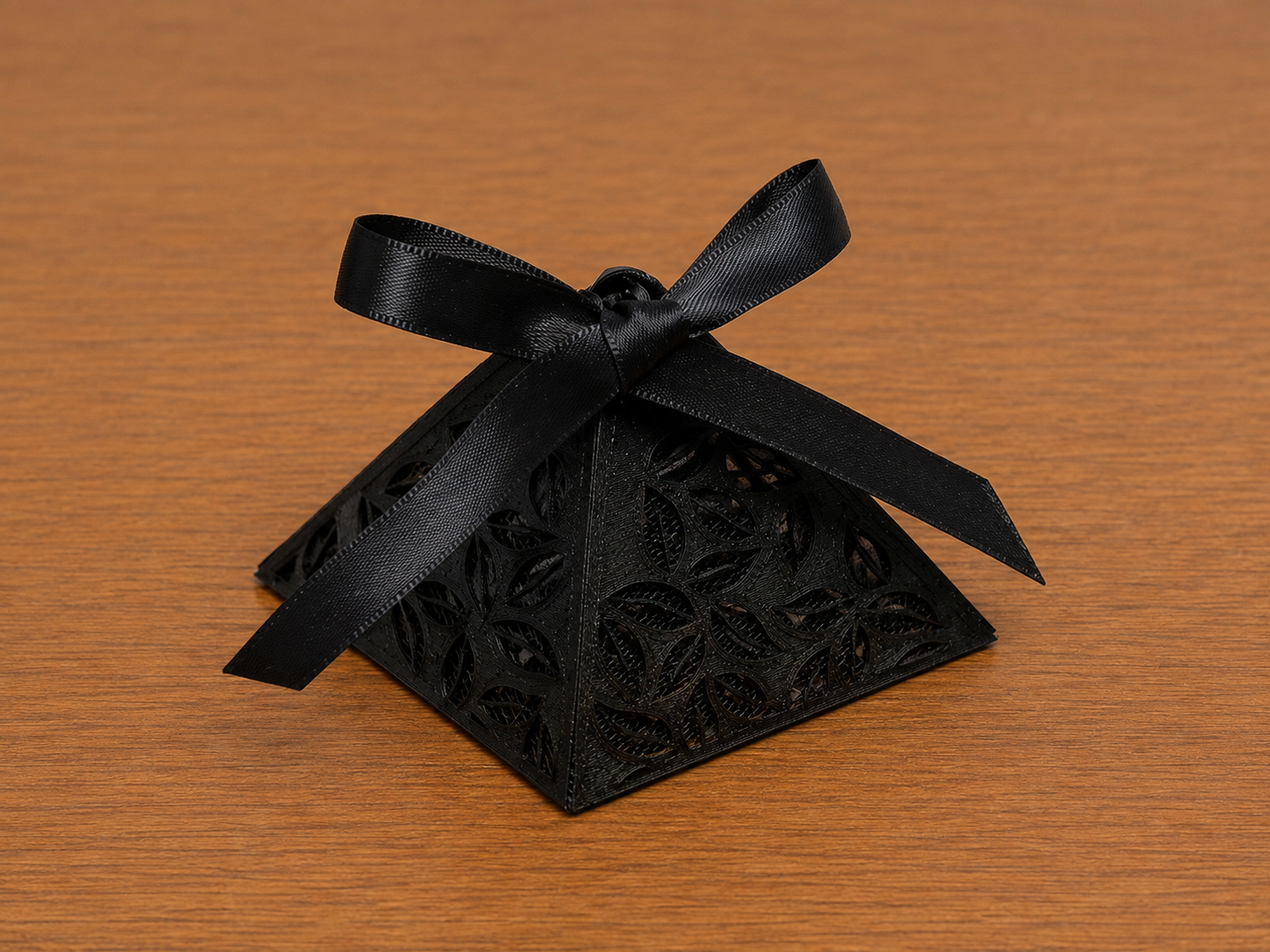 BlackGiftBox.png