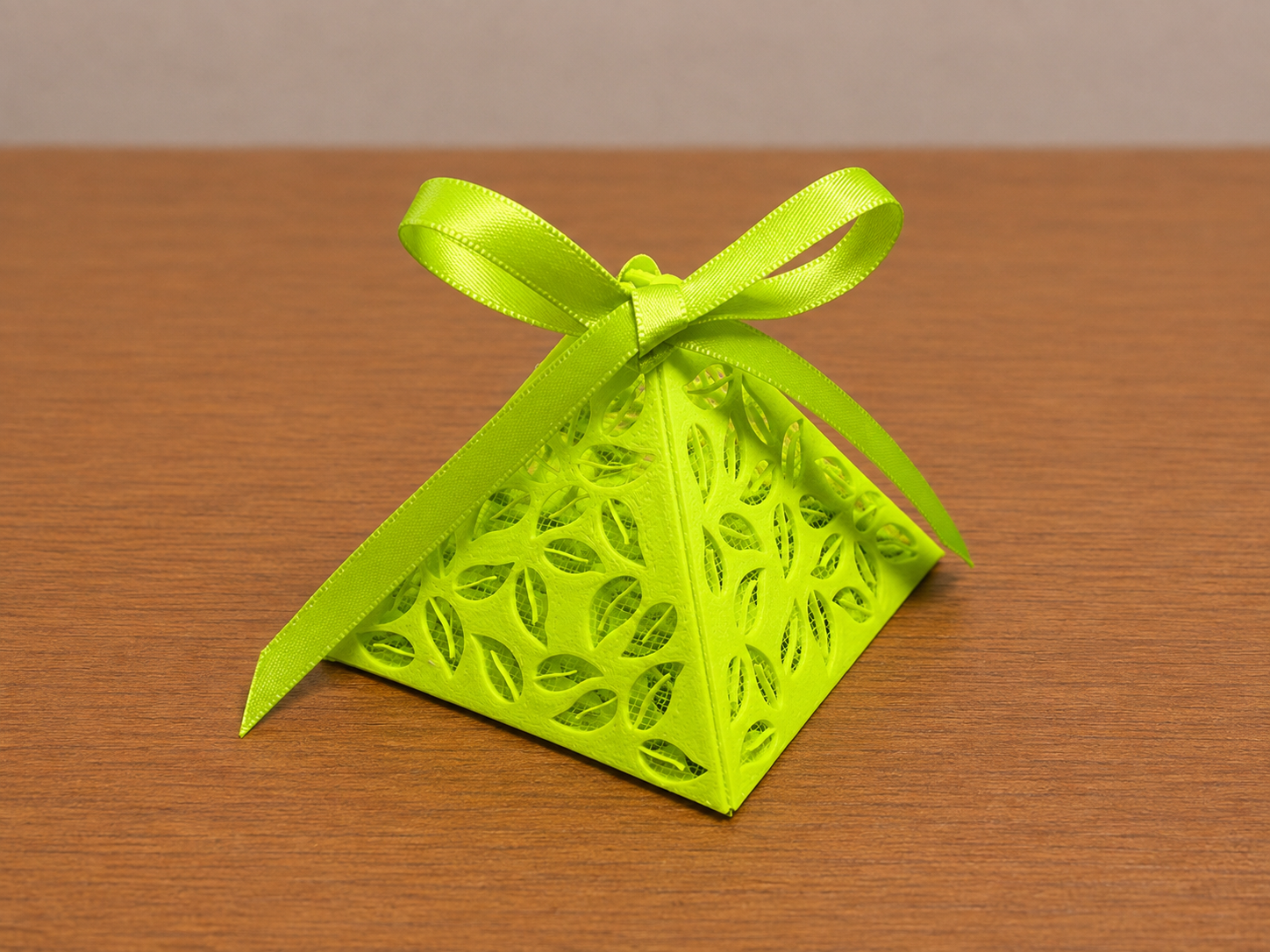 NeonGreenGiftBox.png