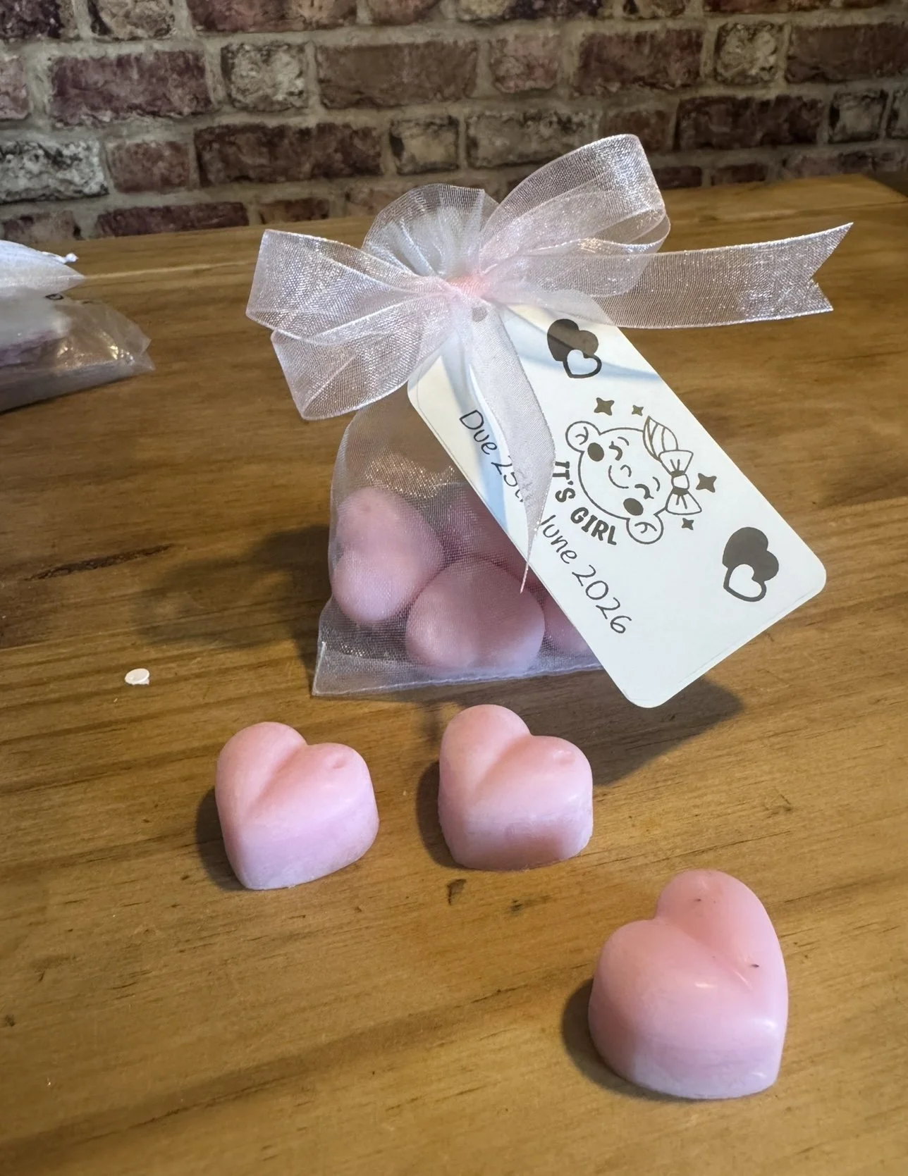 girl Favours.jpg