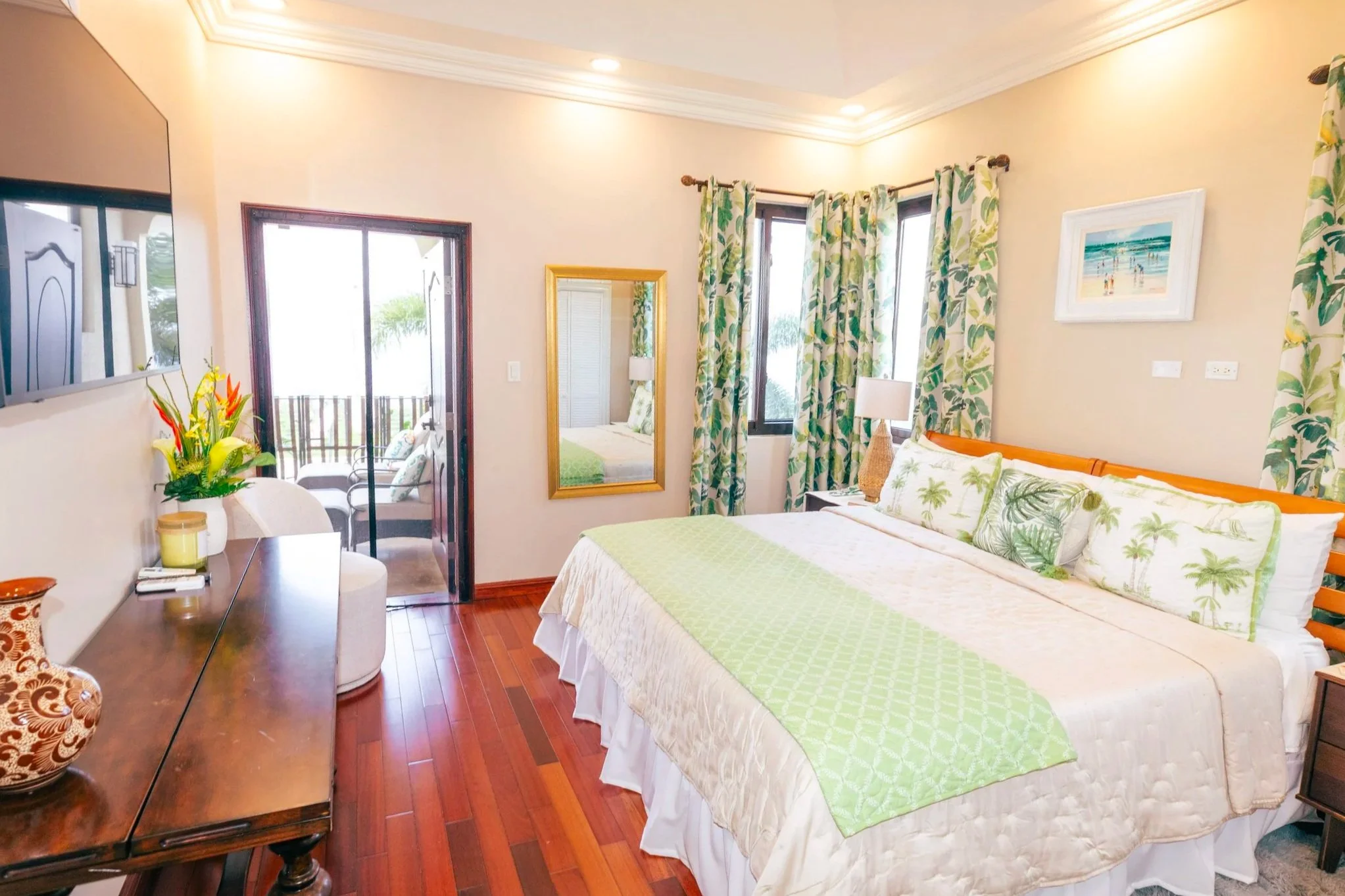Moonrise Bedroom, Main House, Upper Floor