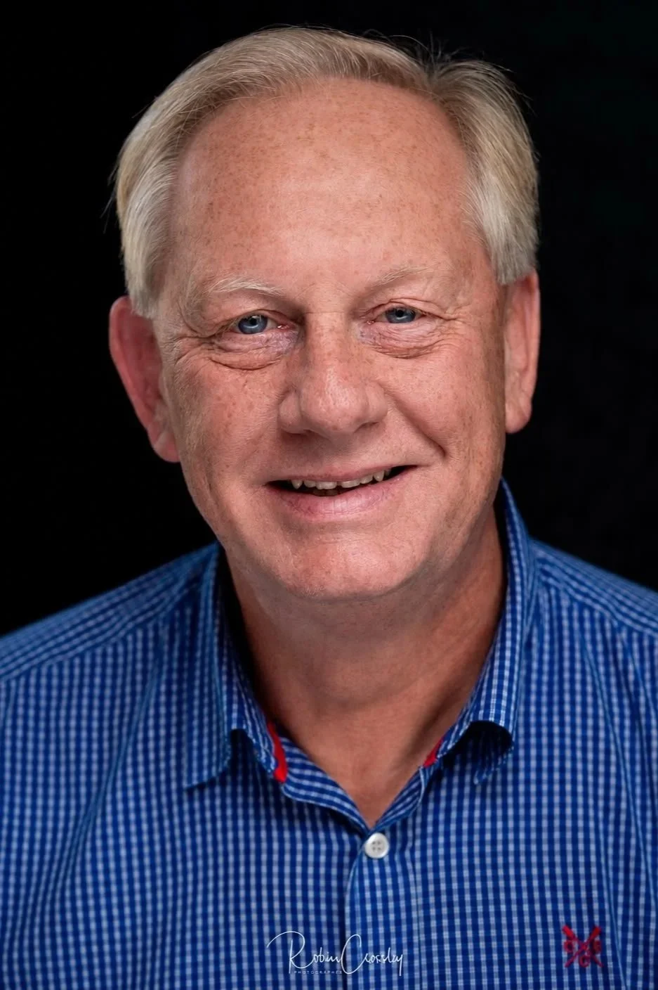 Dale Howarth Business Advisor and Specialist Business and Royal Honours Awards Writer. Help for people and businesses wanting to achieve greater success.