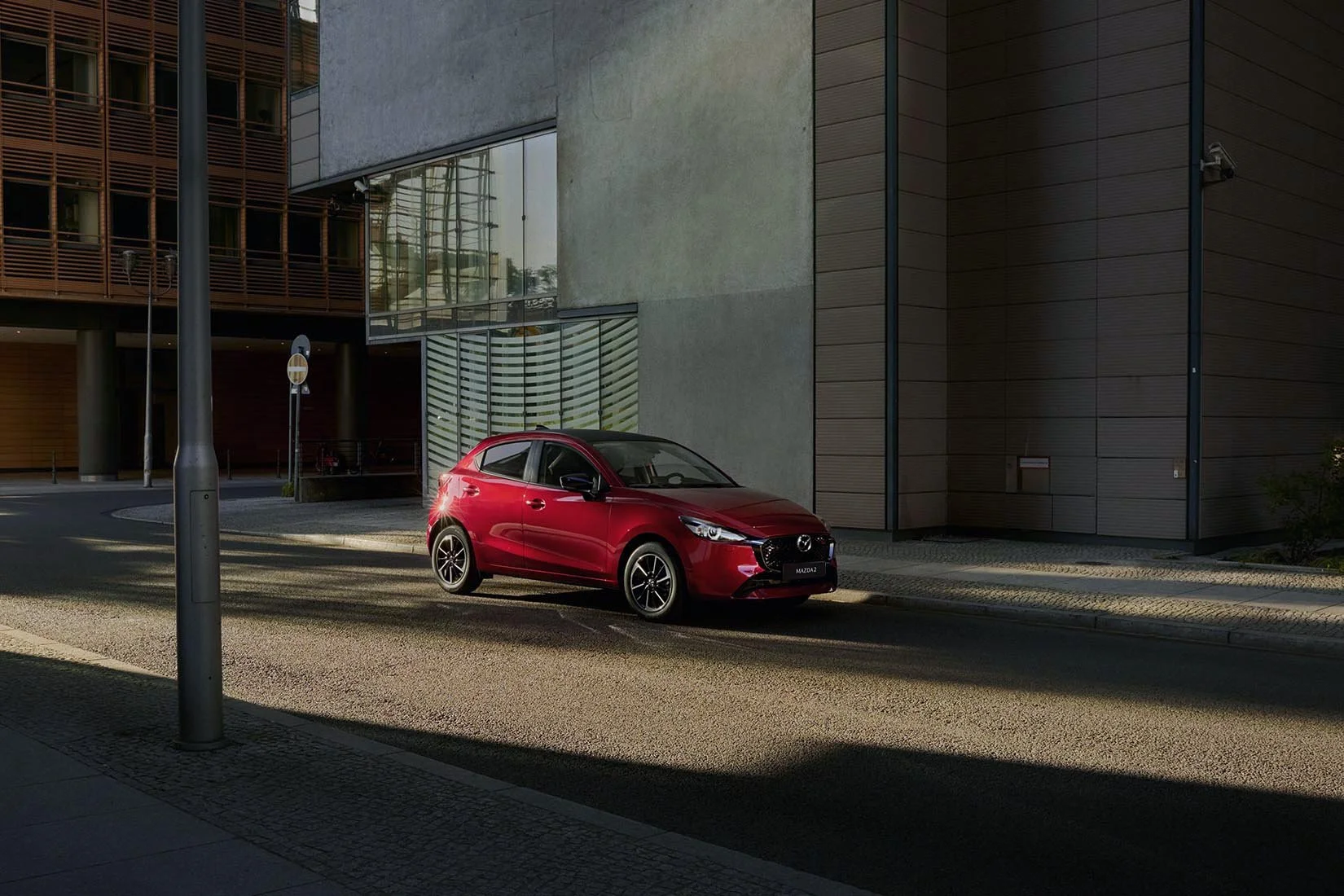 MAZDA_Portfolio_M04_34-Front_V01_eciRGBv2_kühl.jpg