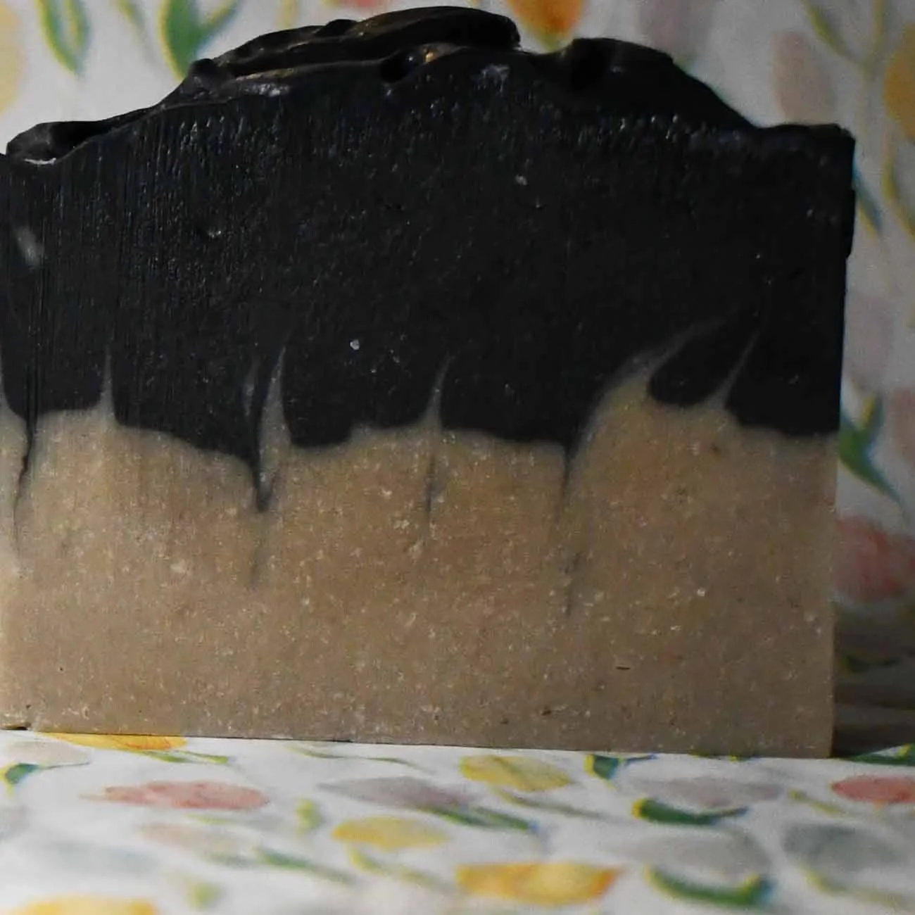 nanny-ewe-soaps-charcoal-mud-back.jpg
