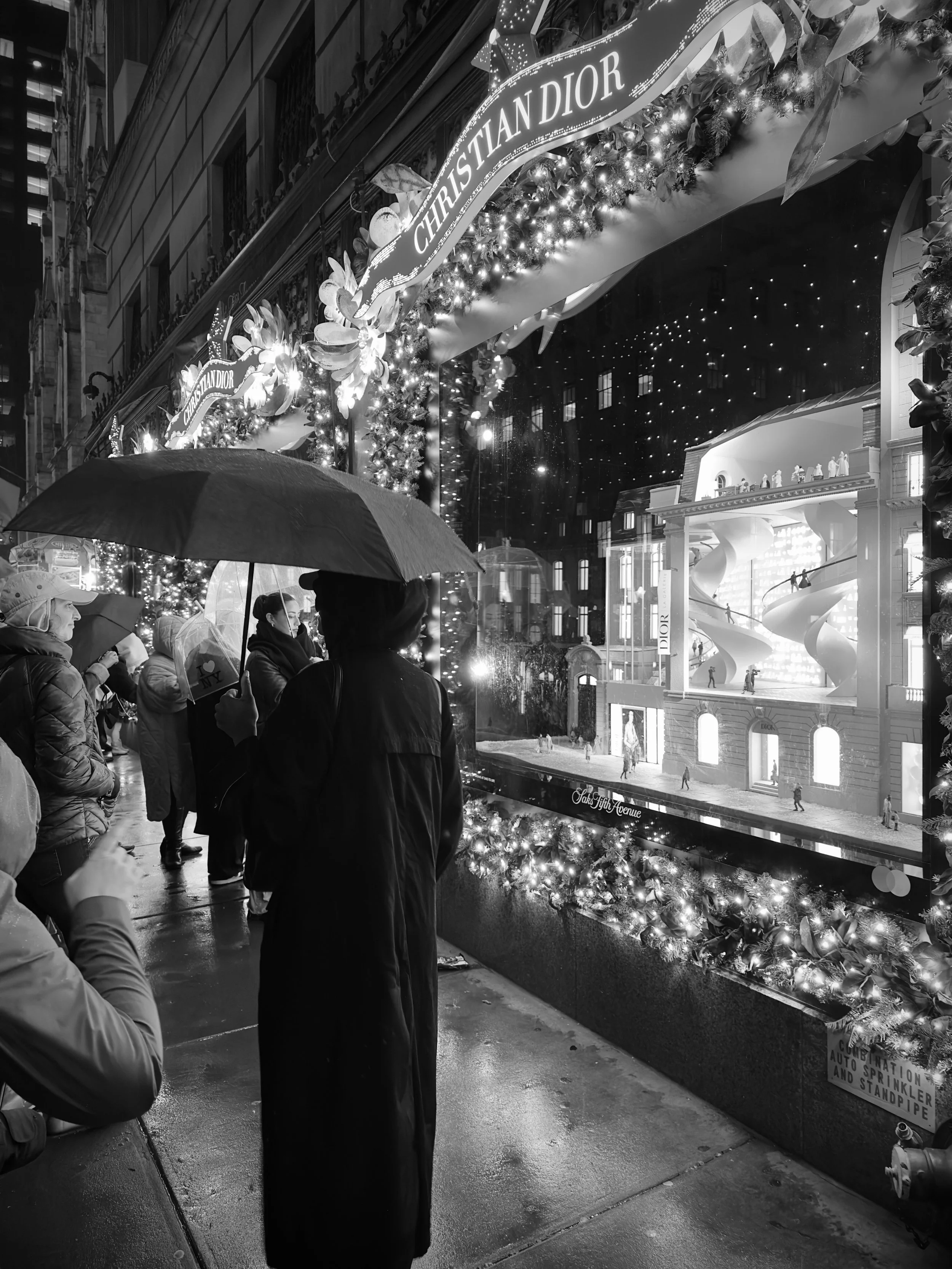 New York's Fifth Avenue at night during the winter holidays.
