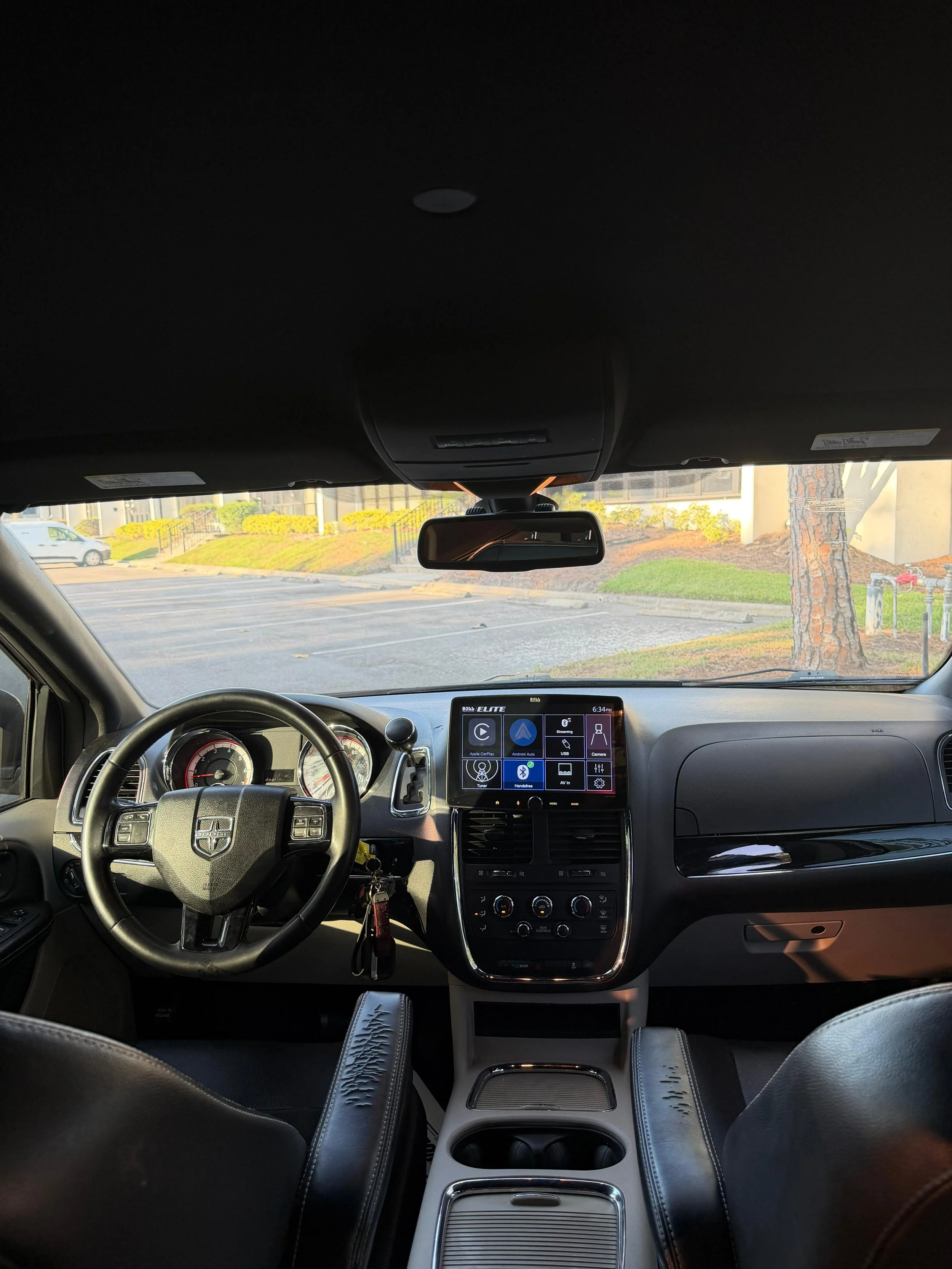 dodge caravan 2.jpeg