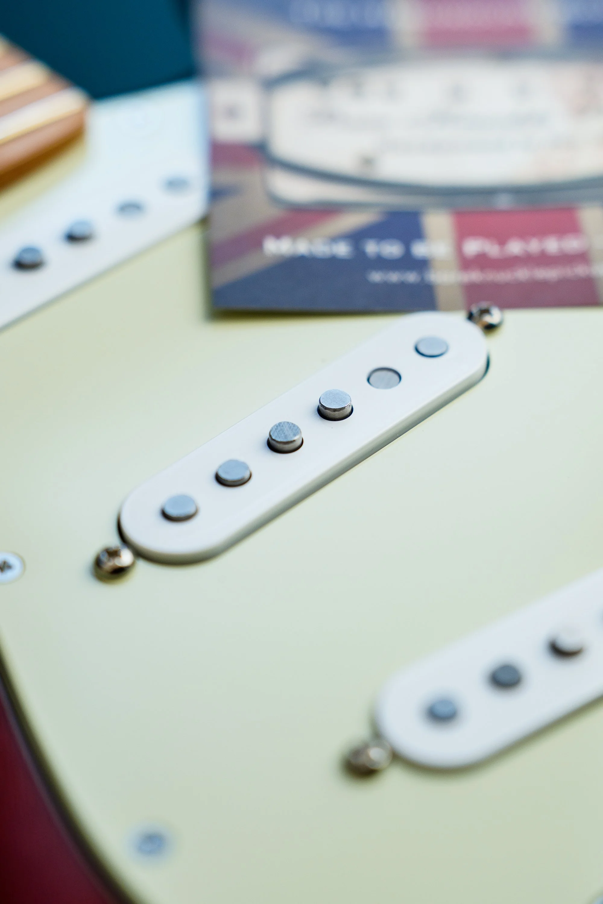 fender bare knuckle-8.jpg