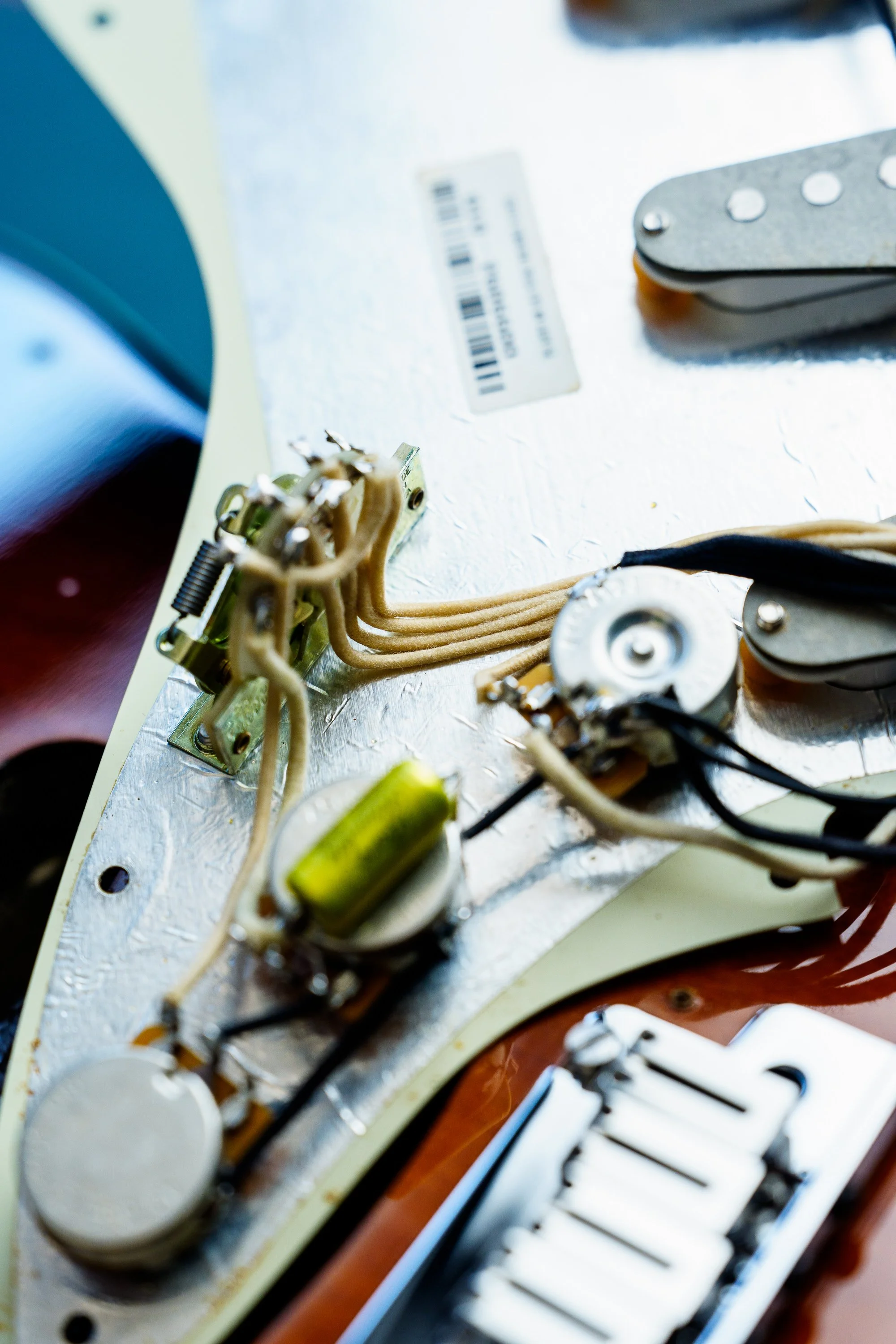 fender bare knuckle-1.jpg