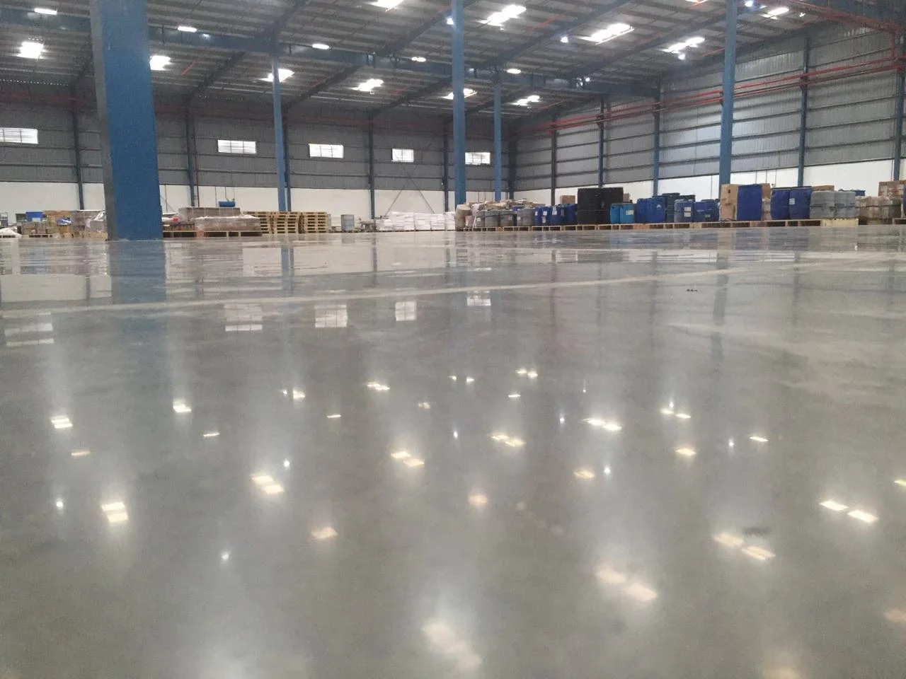 warehouse floor polished and dust free