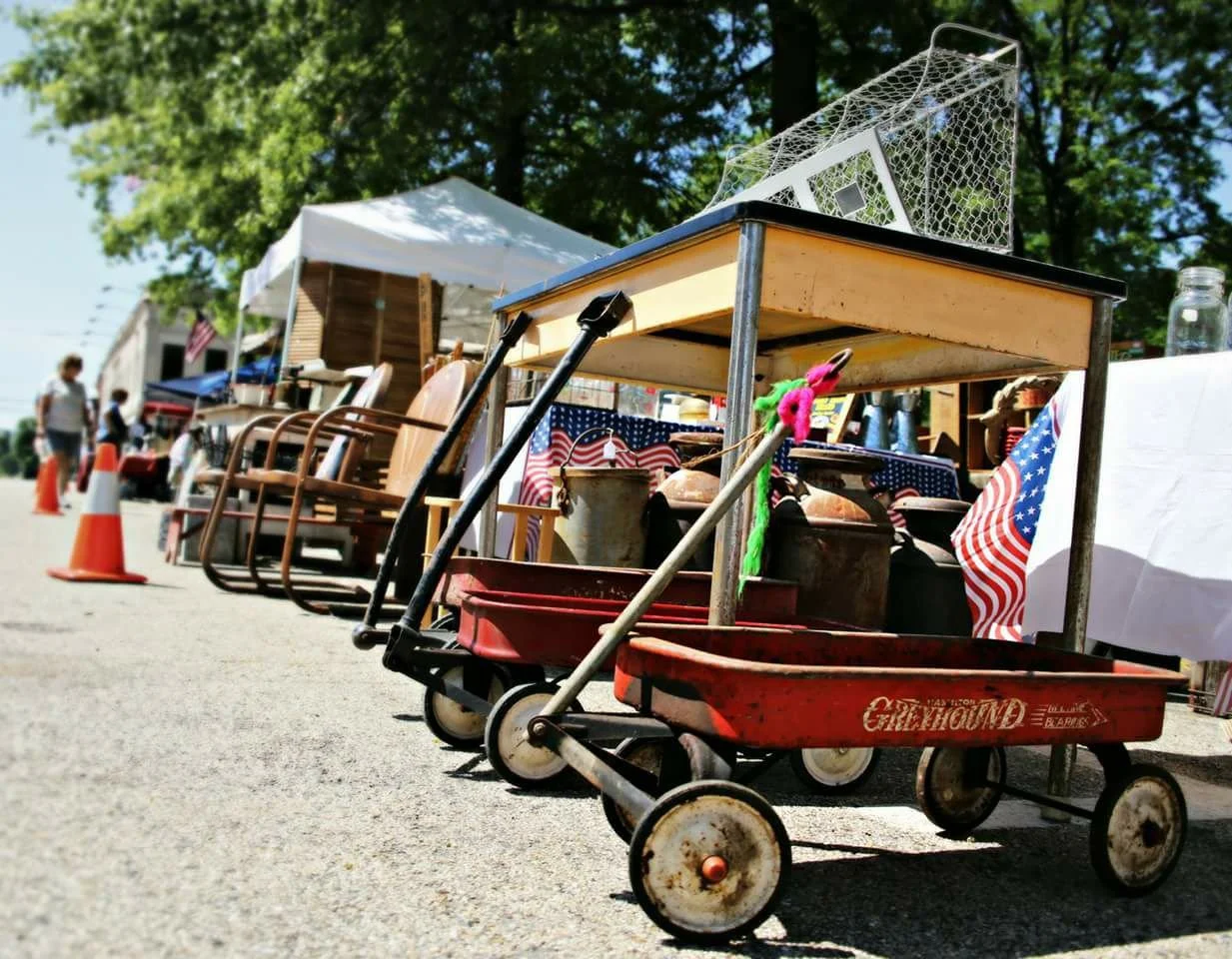 Baraboo Sunday Market is a street market selling vintage collectibles. You may find vintage wagons, home decor for sale under tents and trees.