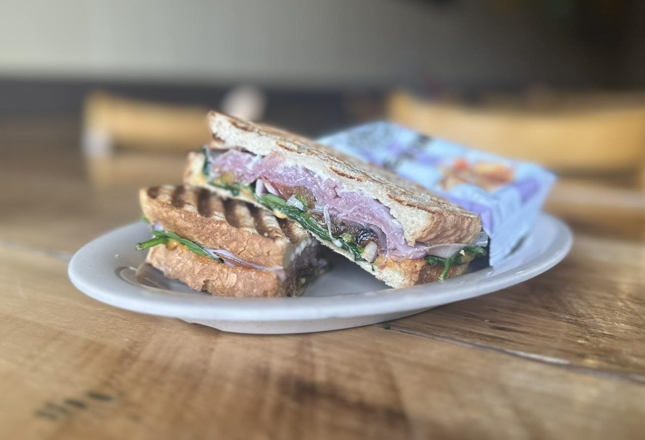 Chesapeake Grille & Deli - North Beach