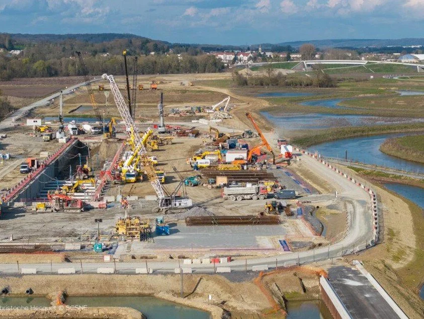 Construction of the Montmacq lock on the Seine-Nord Europe Canal in northern France.