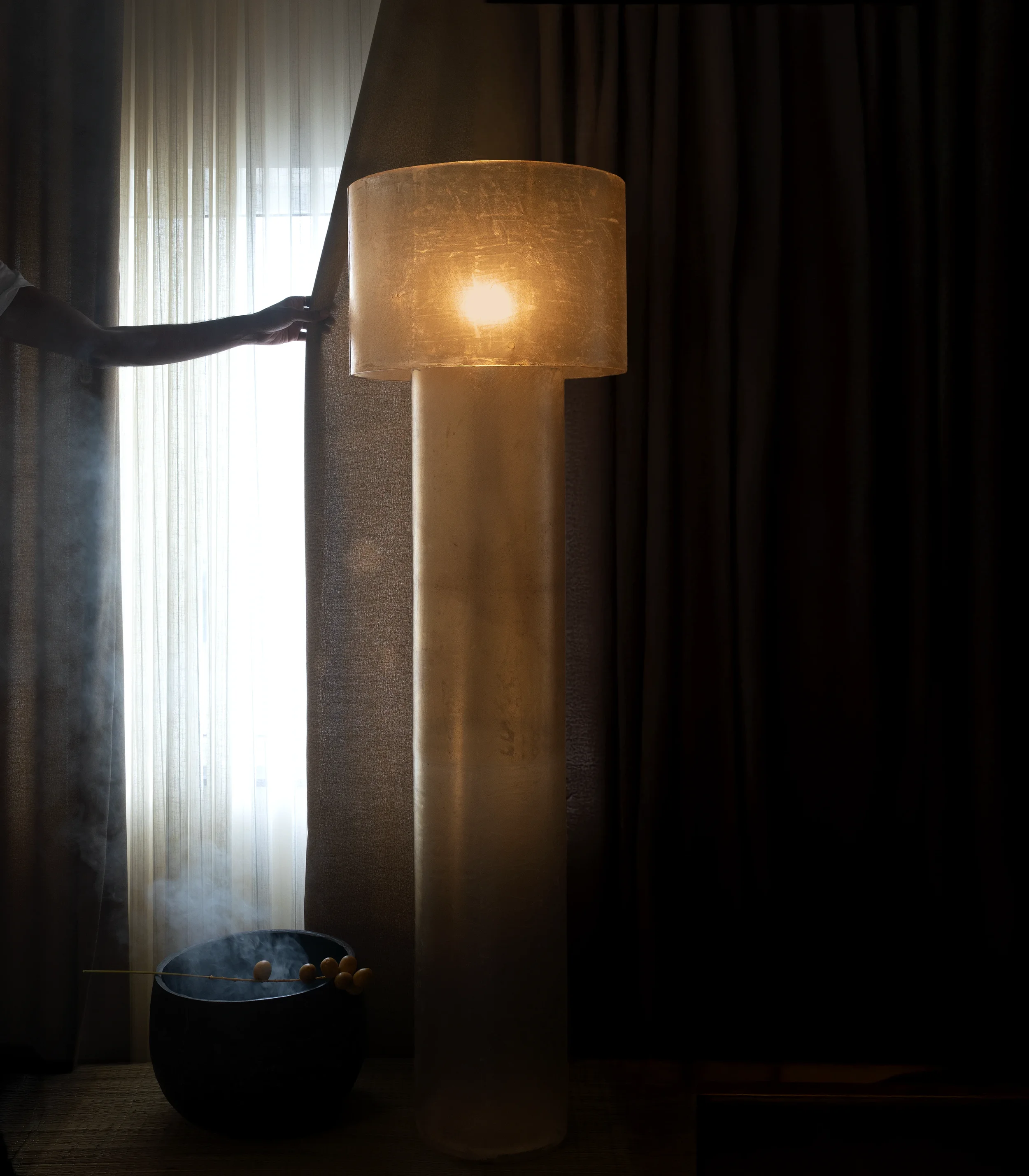 big floor lamp lifestyle.webp