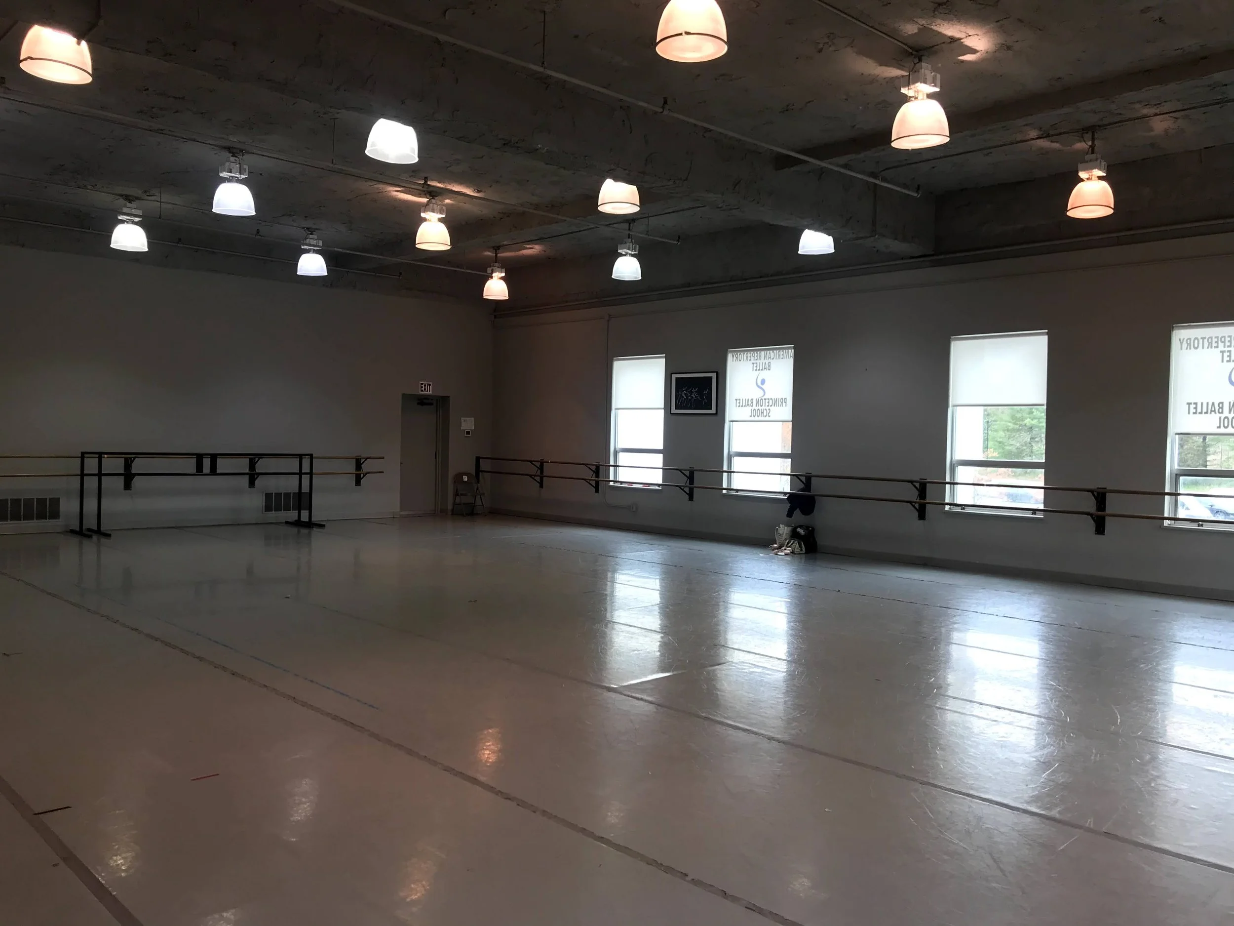Dance Studio TYP