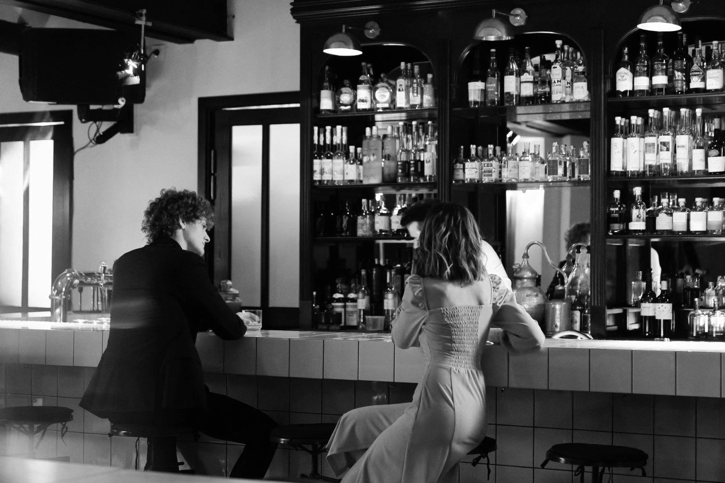 The "Great on Paper" Trap: Why Resume-Driven Dating Leads to Flat First Dates
