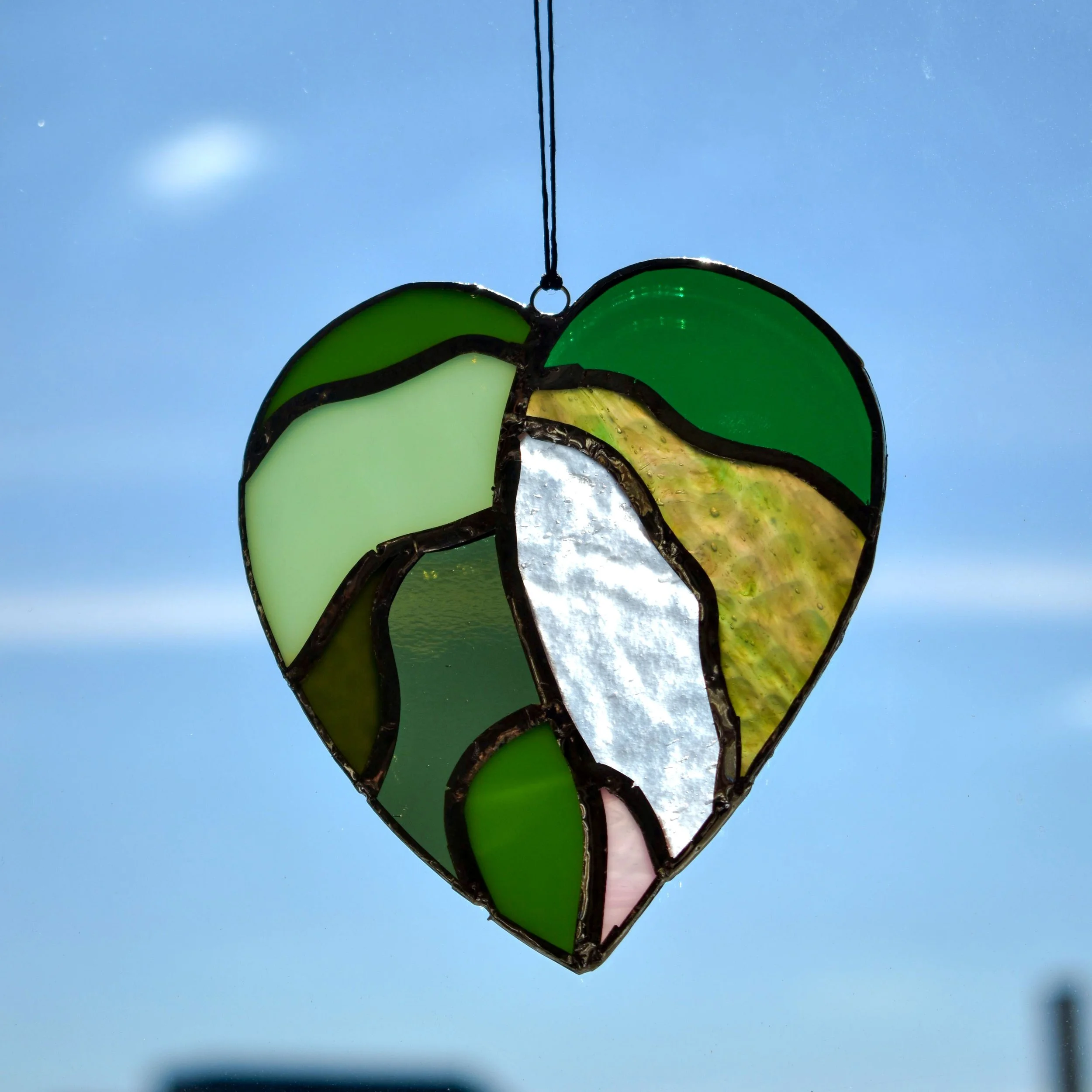 Variegated Heart Leaf Suncatcher