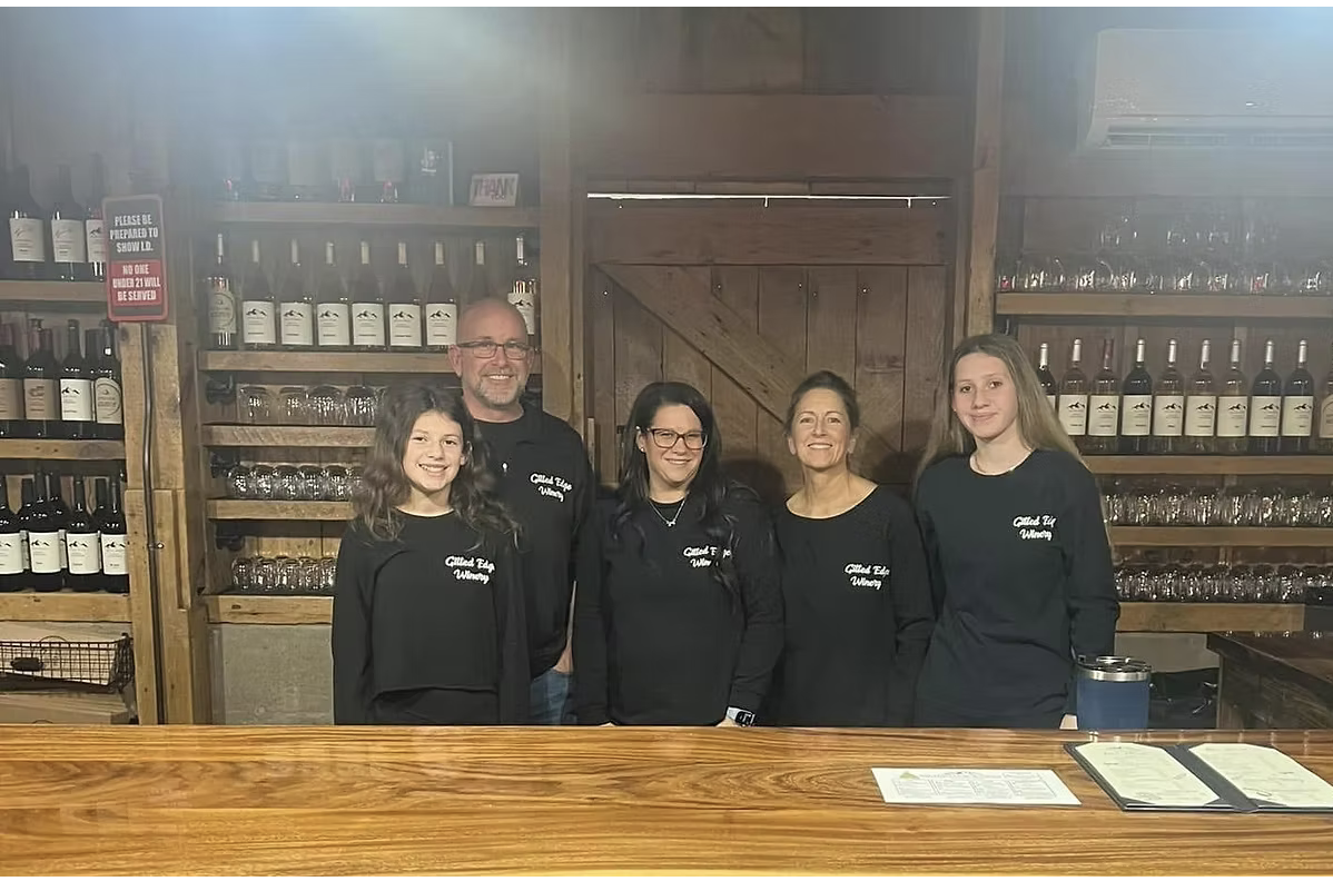 Loos Family - Gilted Edge Winery