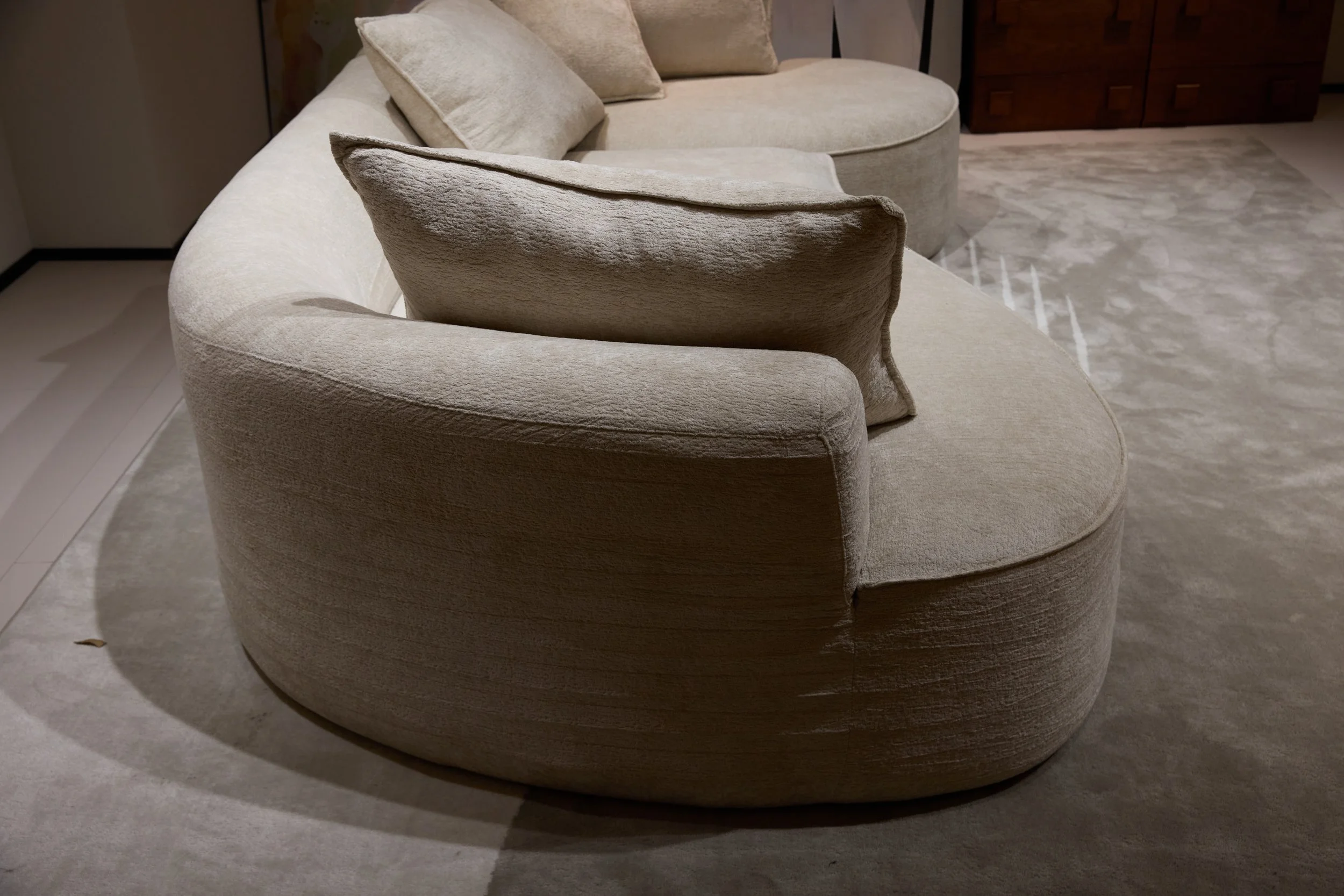 sofa 2 (6).jpg